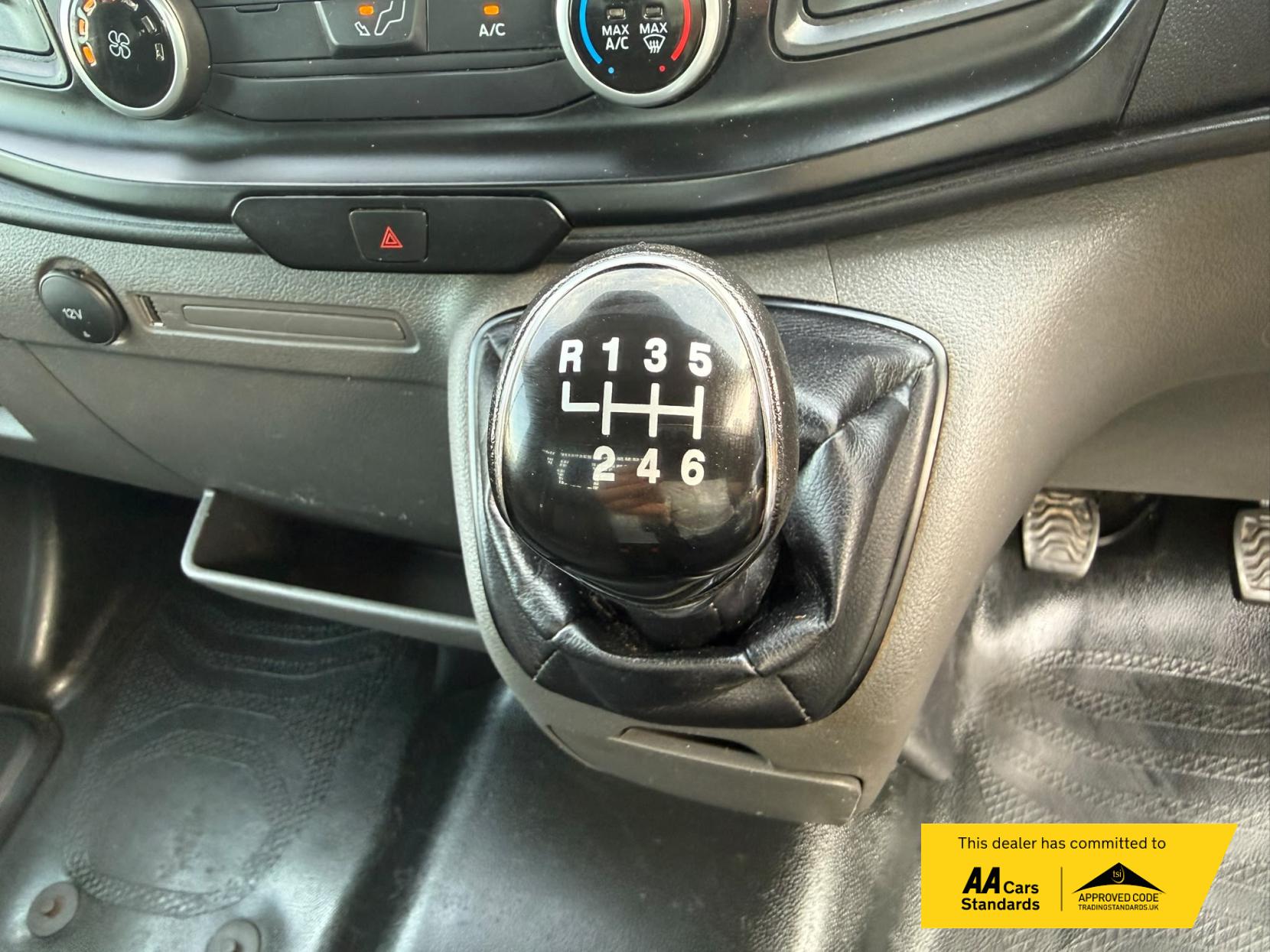 2023 Ford Transit - Thumbnail 42