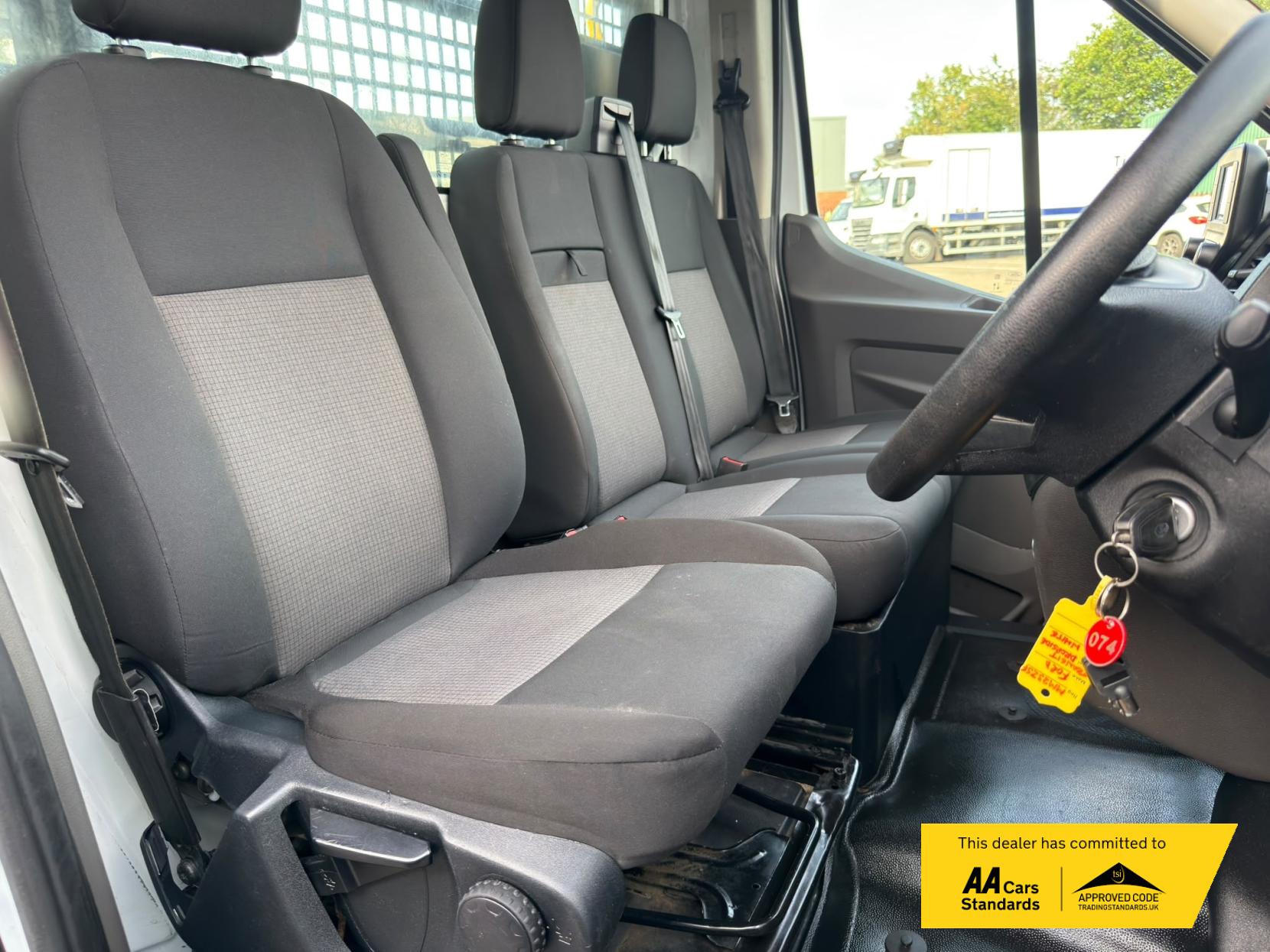 2023 Ford Transit - Thumbnail 38