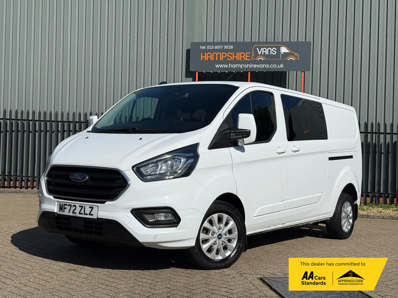 2022 Ford Transit Custom 2.0 300 EcoBlue Limited Crew Van Double Cab 5dr Diesel Manual L2 H1 Euro 6 (s/s) (130 ps) - Thumbnail 2