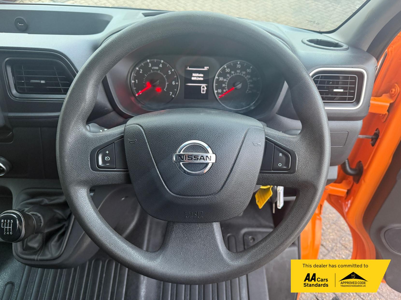 Nissan NV400 2.3 dCi 33 Tekna Panel Van 5dr Diesel Manual FWD L1 H1 Euro 6 (135 ps)