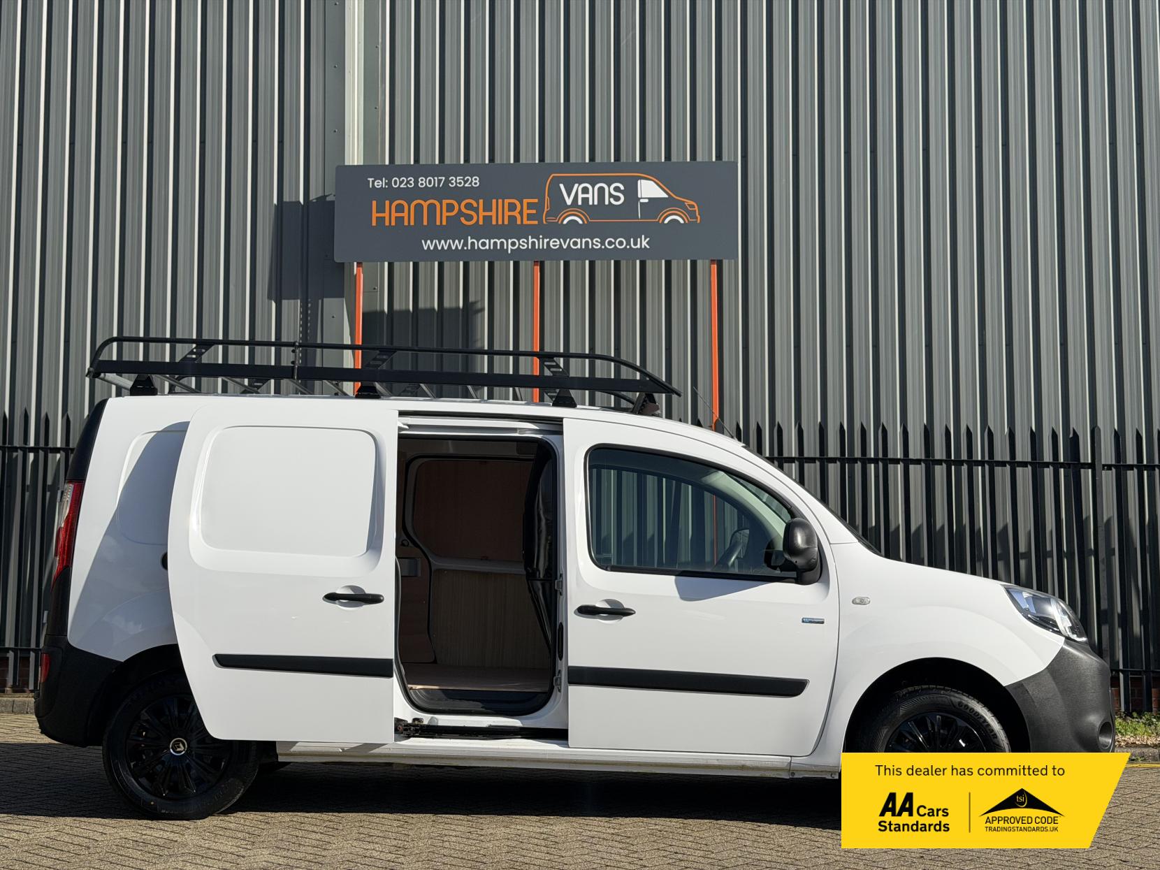 Renault Kangoo Maxi ZE LL21 33kWh Business Panel Van 4dr Electric Auto L3 H1 (i) (60 ps)
