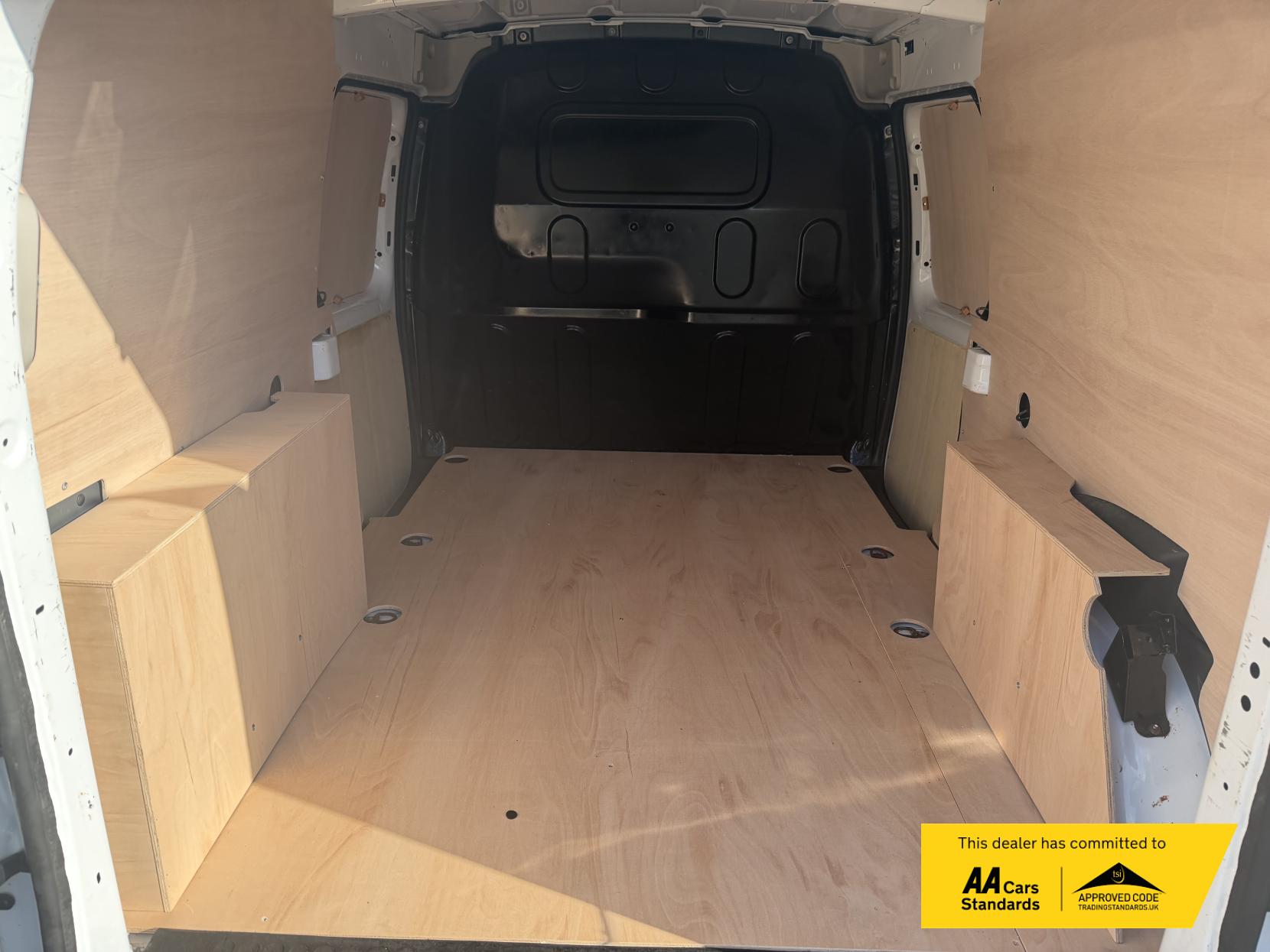 Renault Kangoo Maxi ZE LL21 33kWh Business Panel Van 4dr Electric Auto L3 H1 (i) (60 ps)