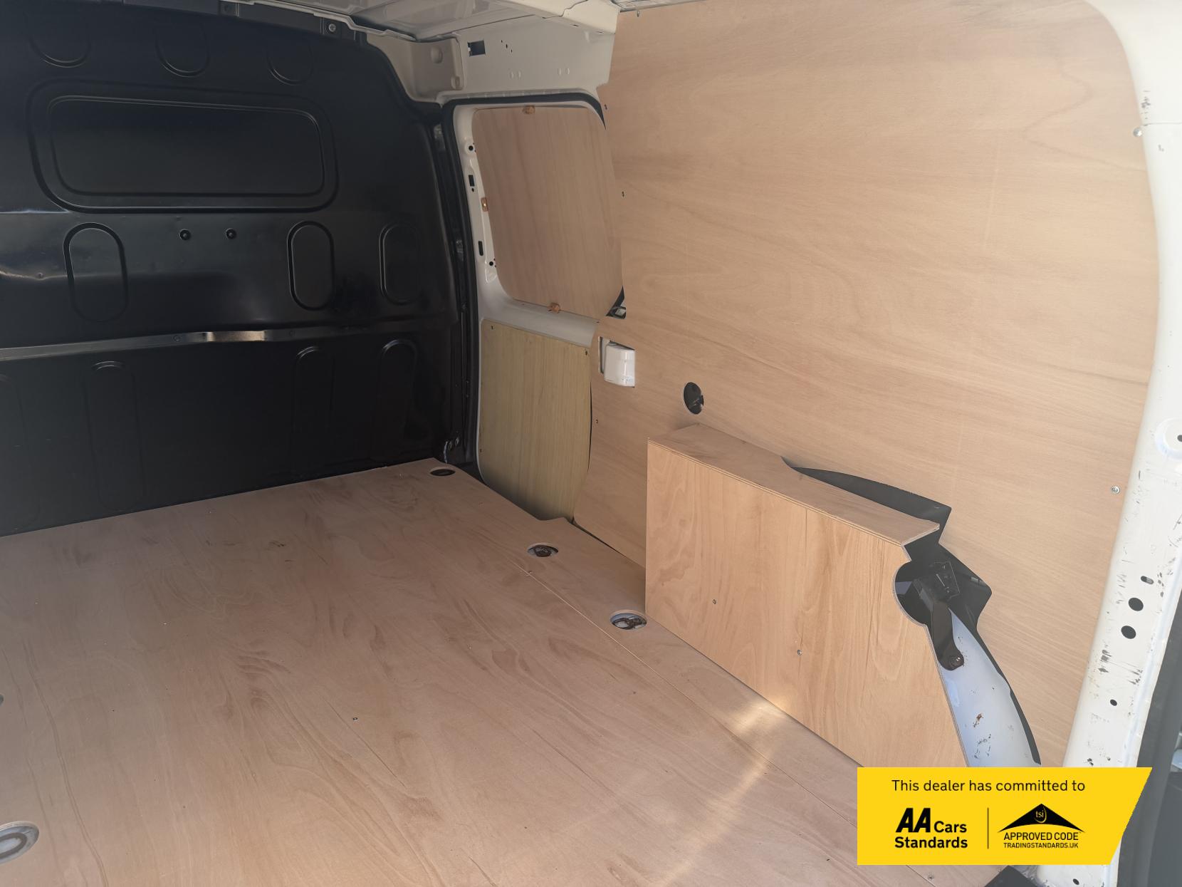 Renault Kangoo Maxi ZE LL21 33kWh Business Panel Van 4dr Electric Auto L3 H1 (i) (60 ps)