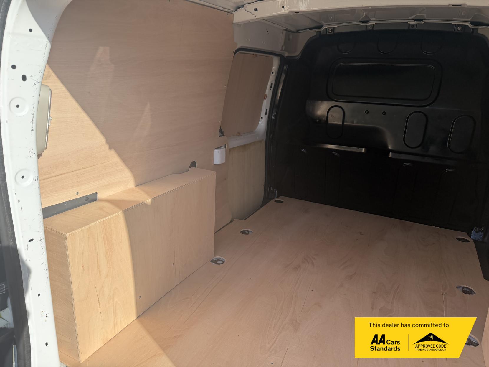 Renault Kangoo Maxi ZE LL21 33kWh Business Panel Van 4dr Electric Auto L3 H1 (i) (60 ps)