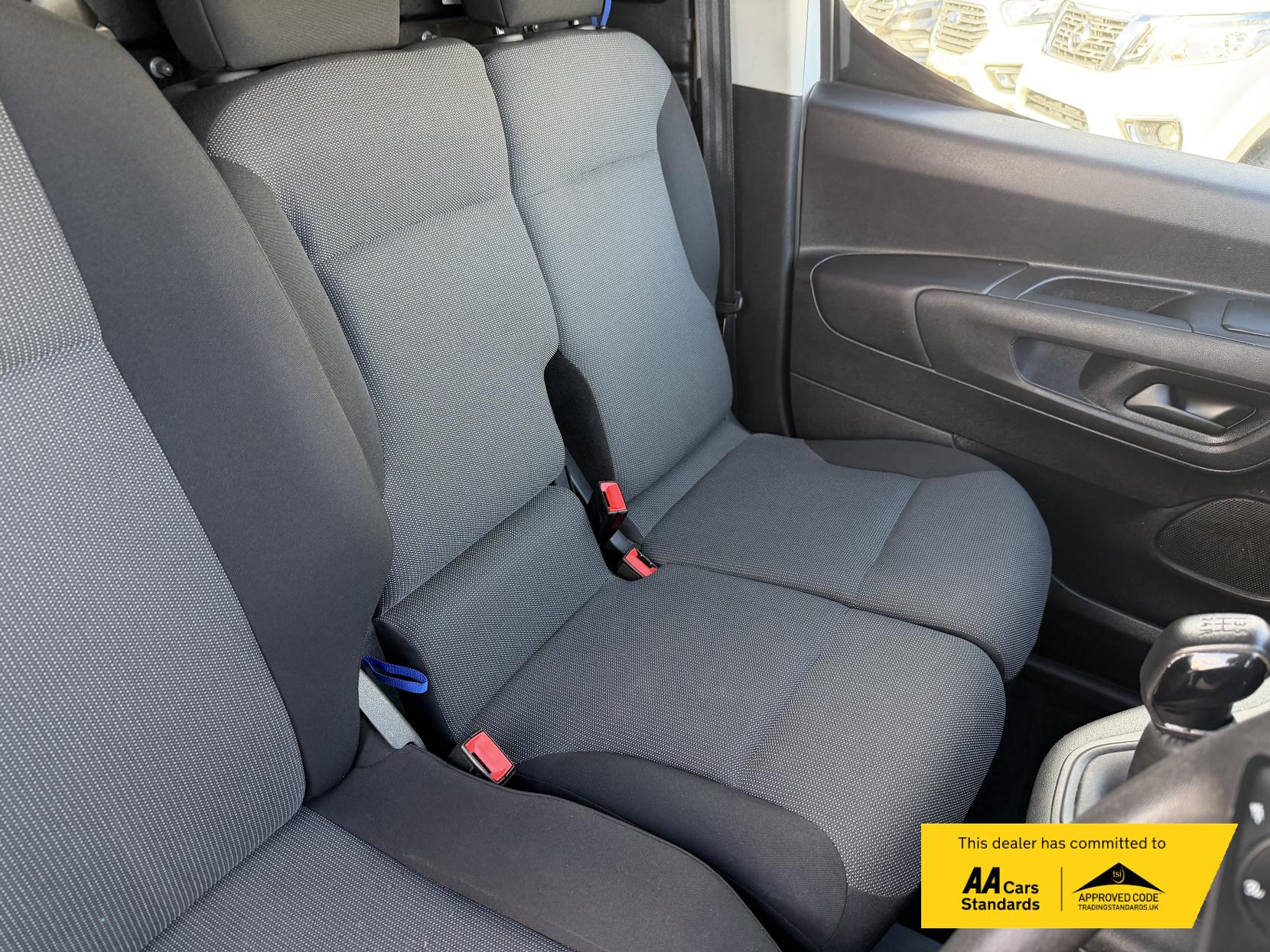 Vauxhall Combo 1.6 Turbo D 2300 Sportive Panel Van 4dr Diesel Manual L1 H1 Euro 6 (s/s) (100 ps)