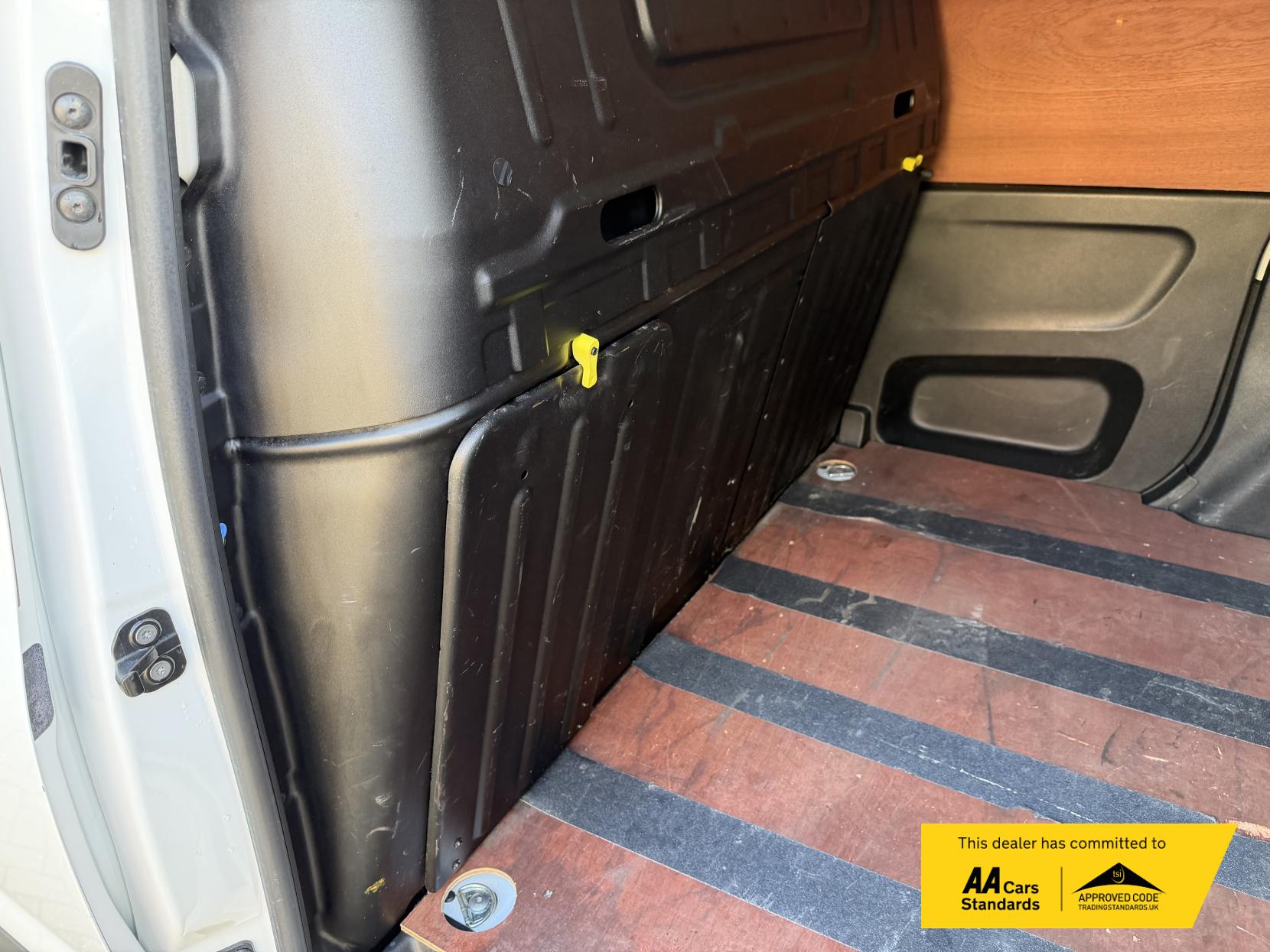 Vauxhall Combo 1.6 Turbo D 2300 Sportive Panel Van 4dr Diesel Manual L1 H1 Euro 6 (s/s) (100 ps)