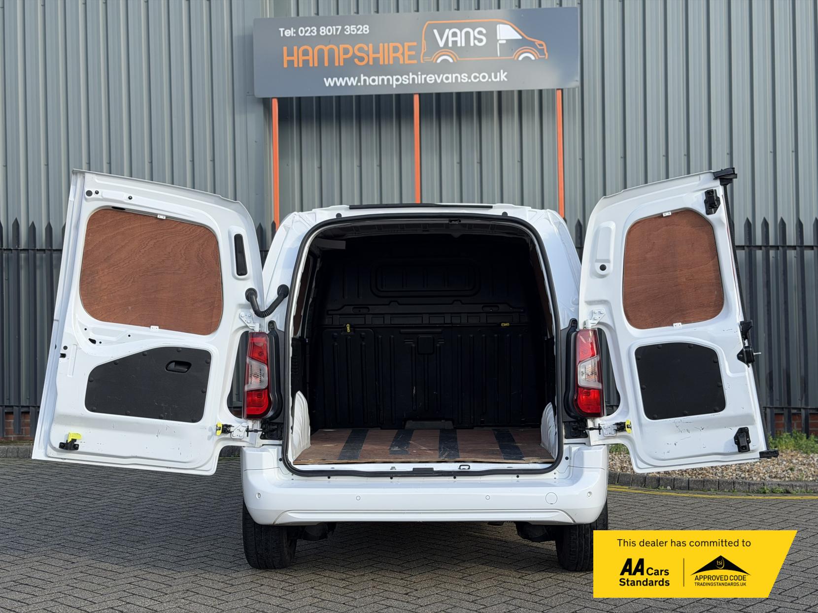 Vauxhall Combo 1.6 Turbo D 2300 Sportive Panel Van 4dr Diesel Manual L1 H1 Euro 6 (s/s) (100 ps)