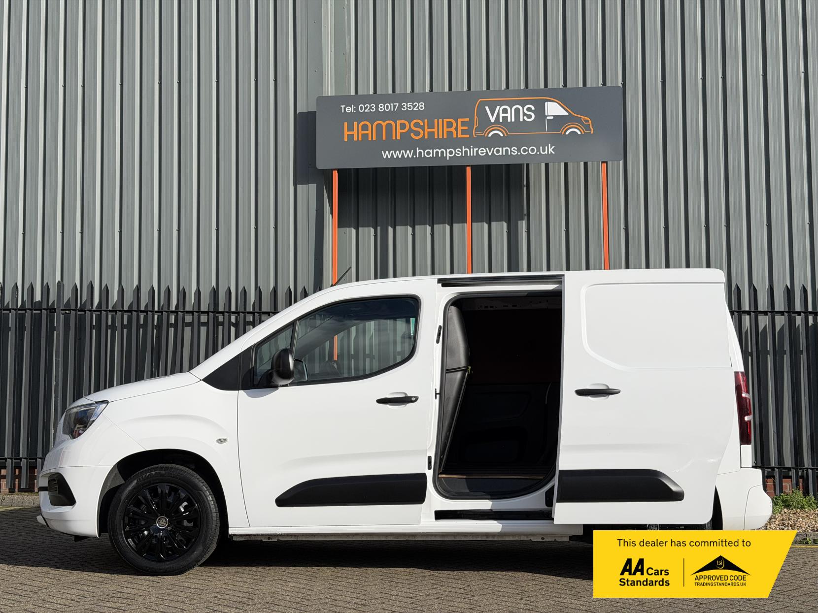 Vauxhall Combo 1.6 Turbo D 2300 Sportive Panel Van 4dr Diesel Manual L1 H1 Euro 6 (s/s) (100 ps)