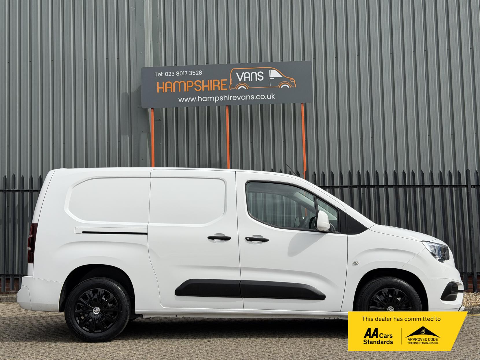 Vauxhall Combo 1.5 Turbo D 2300 Sportive Panel Van 4dr Diesel Manual L2 H1 Euro 6 (100 ps)