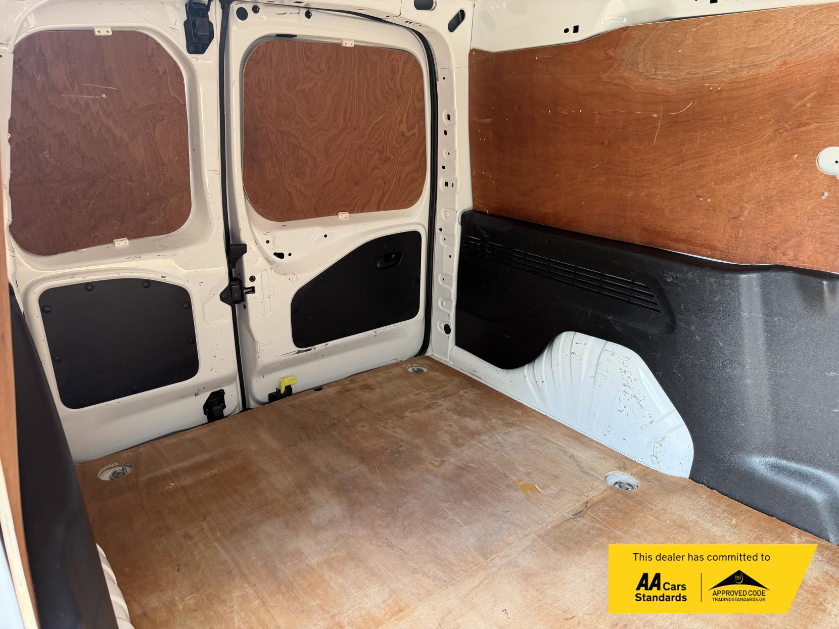 Vauxhall Combo 1.5 Turbo D 2300 Sportive Panel Van 4dr Diesel Manual L2 H1 Euro 6 (100 ps)