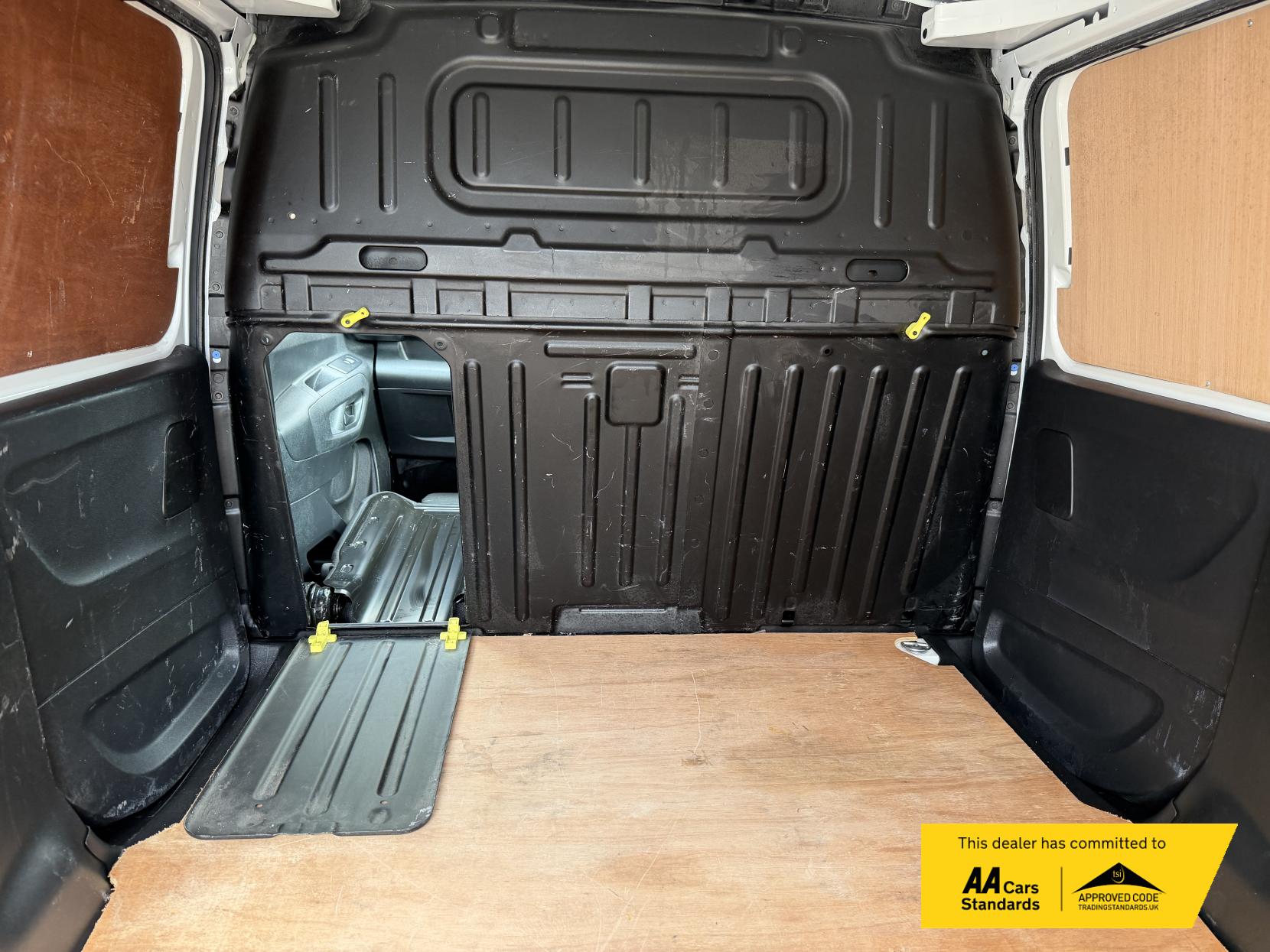 Vauxhall Combo 1.5 Turbo D 2300 Sportive Panel Van 4dr Diesel Manual L2 H1 Euro 6 (100 ps)