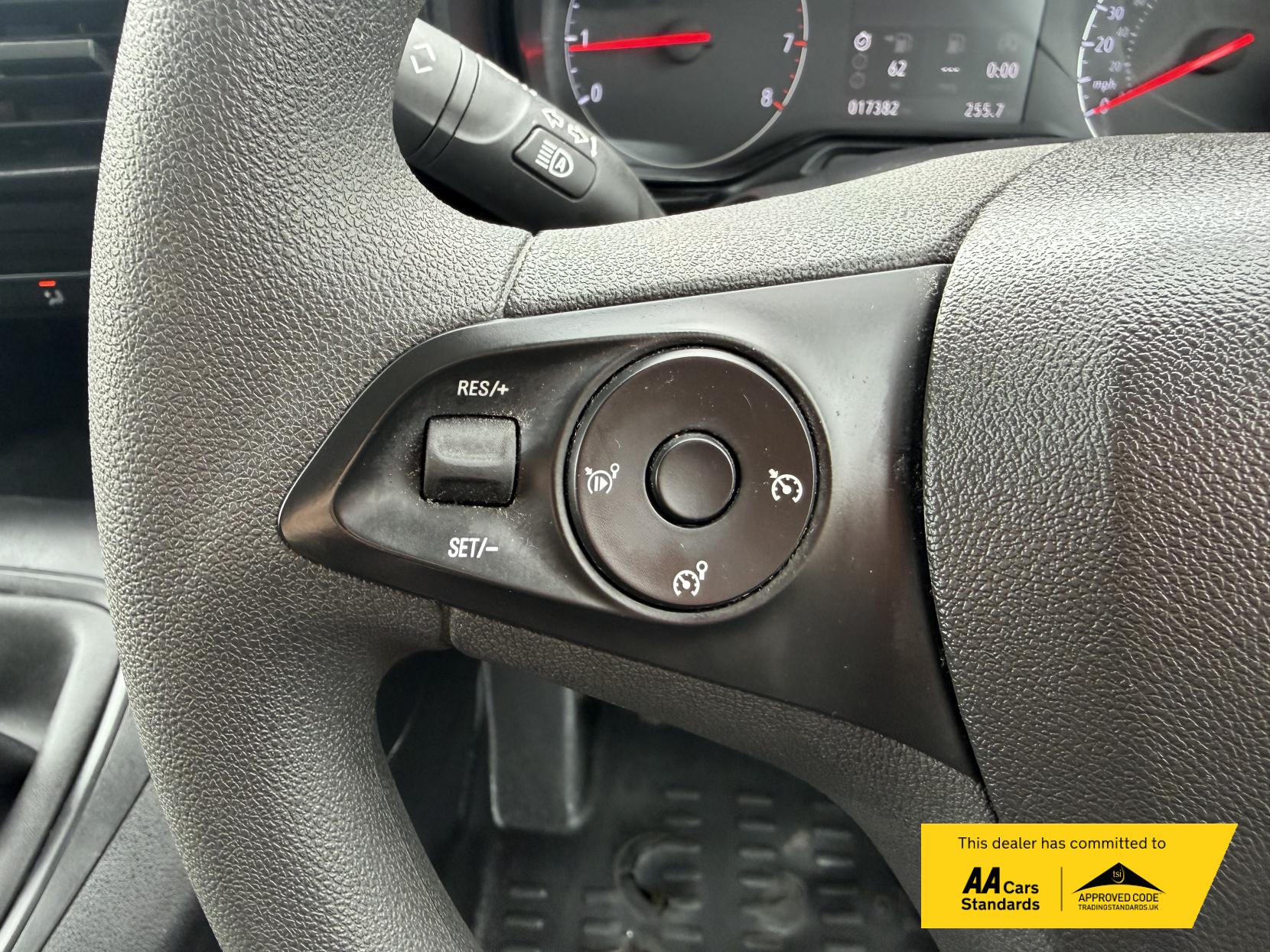 2023 Vauxhall Combo 1.5 Turbo D 2300 Pro Panel Van 5dr Diesel Manual L1 H1 Euro 6 (s/s) (100 ps) - Thumbnail 36