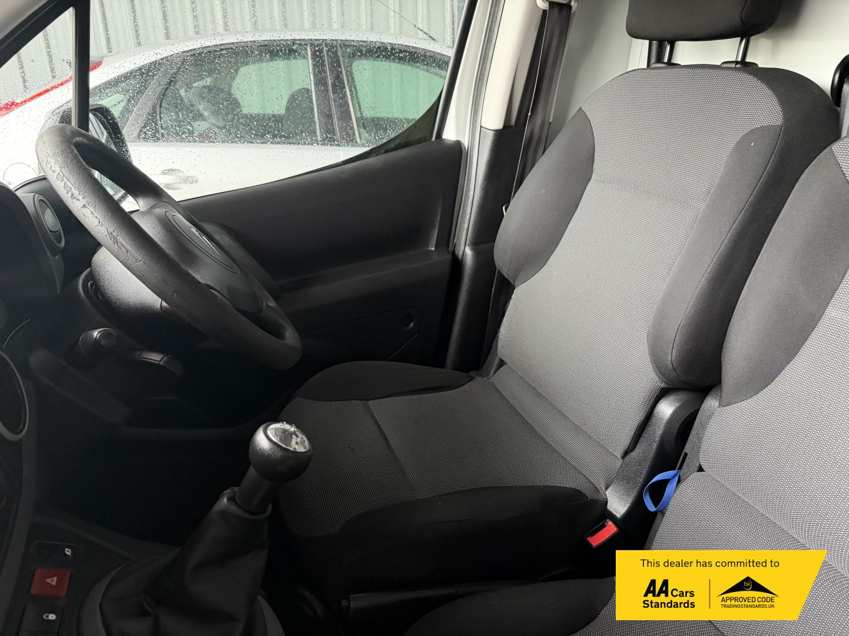 Citroen Berlingo 1.6 BlueHDi 750 LX Panel Van 6dr Diesel Manual L2 (s/s) (111 g/km, 100 bhp)