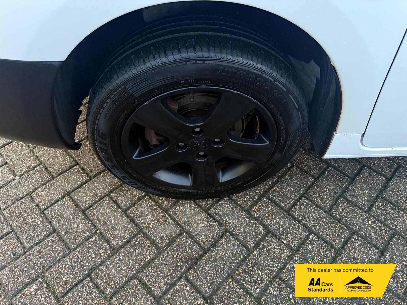 Citroen Berlingo 1.6 BlueHDi 750 LX Panel Van 6dr Diesel Manual L2 (s/s) (111 g/km, 100 bhp)