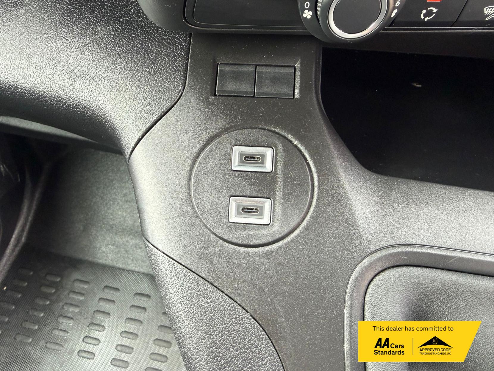 2024 Peugeot Partner 1.5 BlueHDi 950 Professional Long Panel Van 6dr Diesel Manual LWB Euro 6 (s/s) (100 ps) - Thumbnail 43