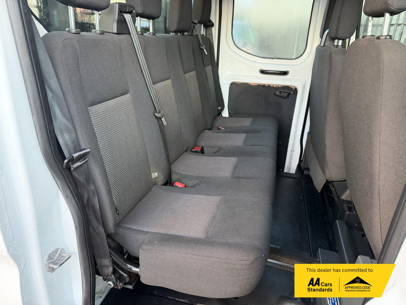 Ford Transit 2.0 350 EcoBlue 1-Way Double Tipper Double Cab 4dr Diesel Manual RWD L3 Euro 6 (1-Way, 1-Stop) (105 ps)