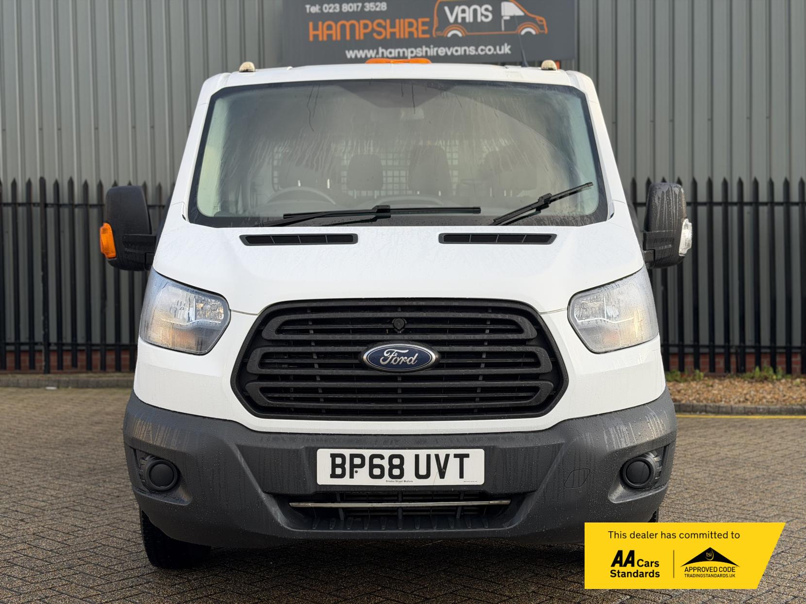 Ford Transit 2.0 350 EcoBlue 1-Way Double Tipper Double Cab 4dr Diesel Manual RWD L3 Euro 6 (1-Way, 1-Stop) (105 ps)