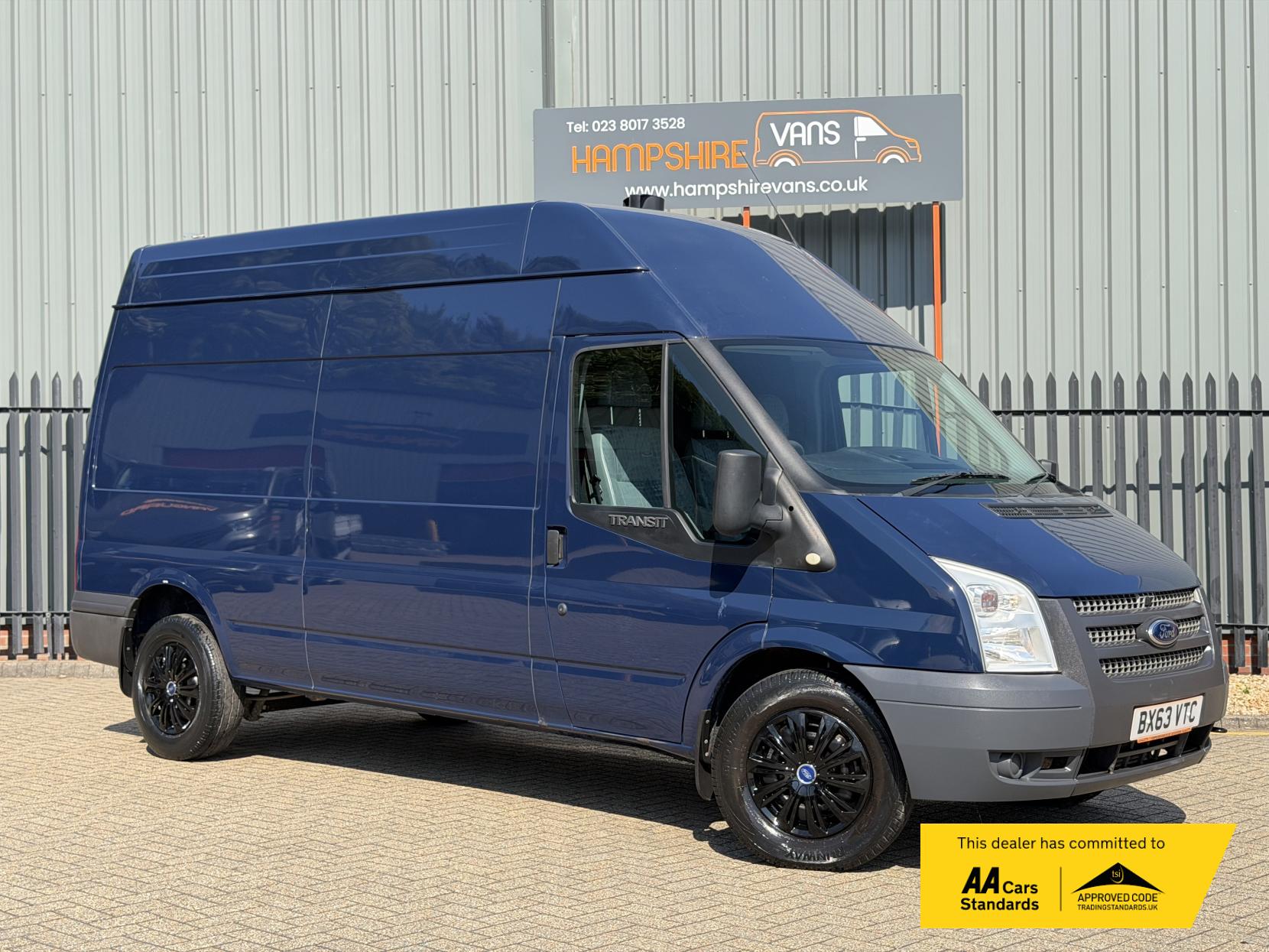 2013 Ford Transit 2.2 TDCi 350 Panel Van 3dr Diesel Manual FWD L2 H3 (209 g/km, 123 bhp)