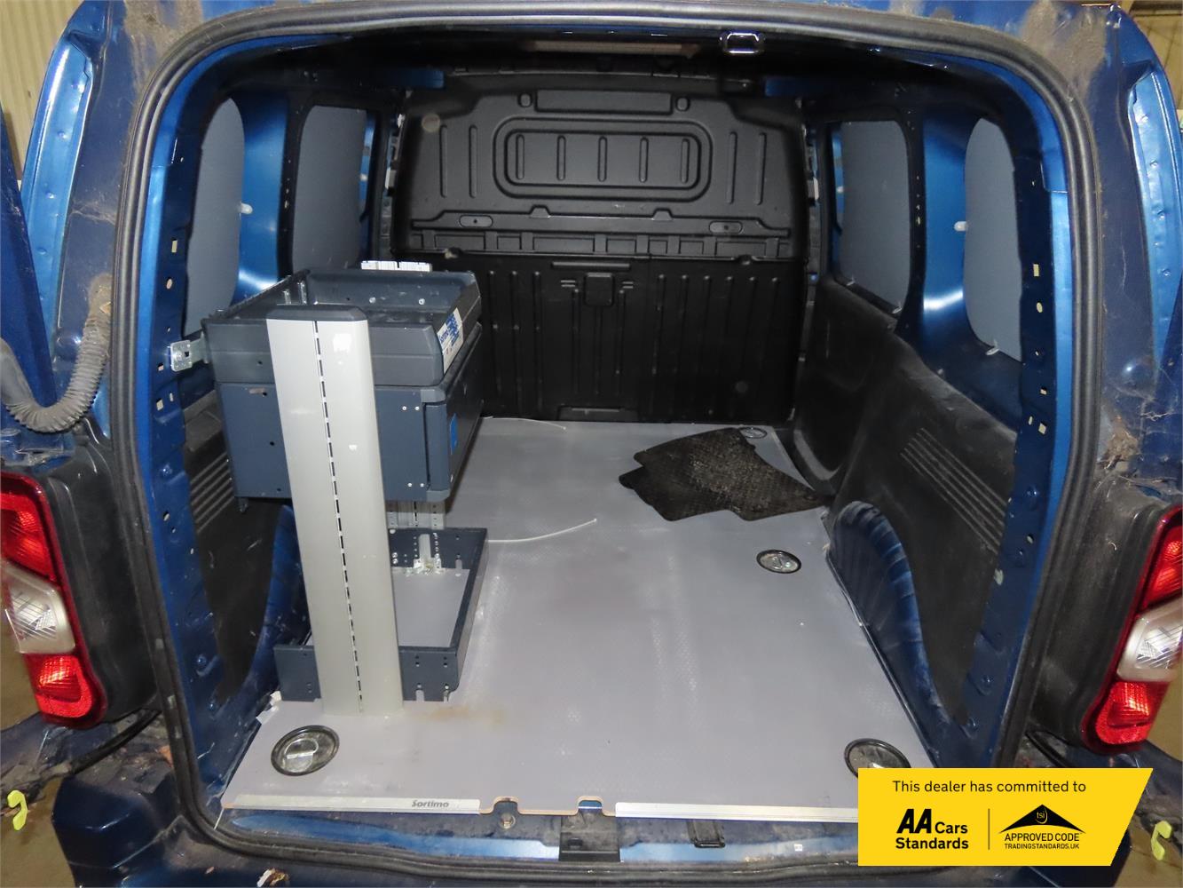 Vauxhall Combo 1.5 Turbo D 2000 Sportive Panel Van 4dr Diesel Auto L1 H1 Euro 6 (s/s) (130 ps)