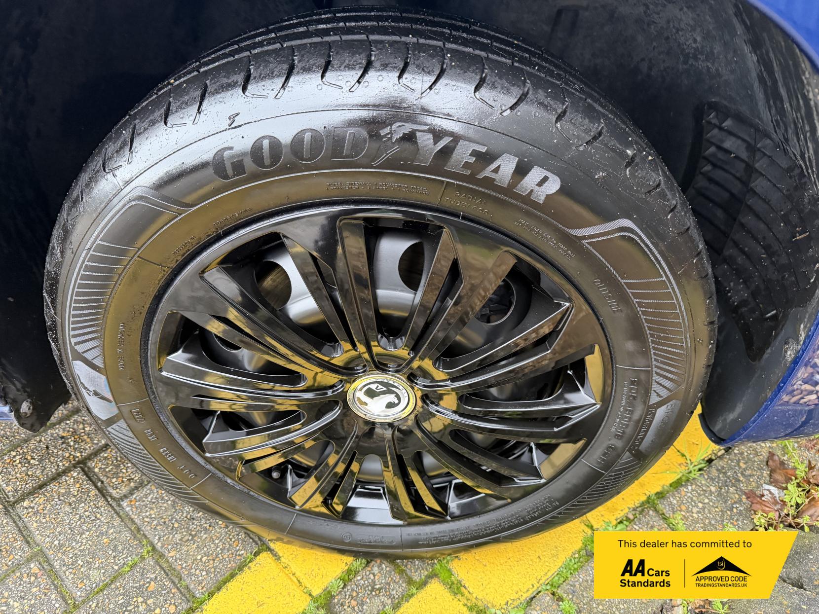 Vauxhall Combo 1.5 Turbo D 2000 Sportive Panel Van 4dr Diesel Auto L1 H1 Euro 6 (s/s) (130 ps)