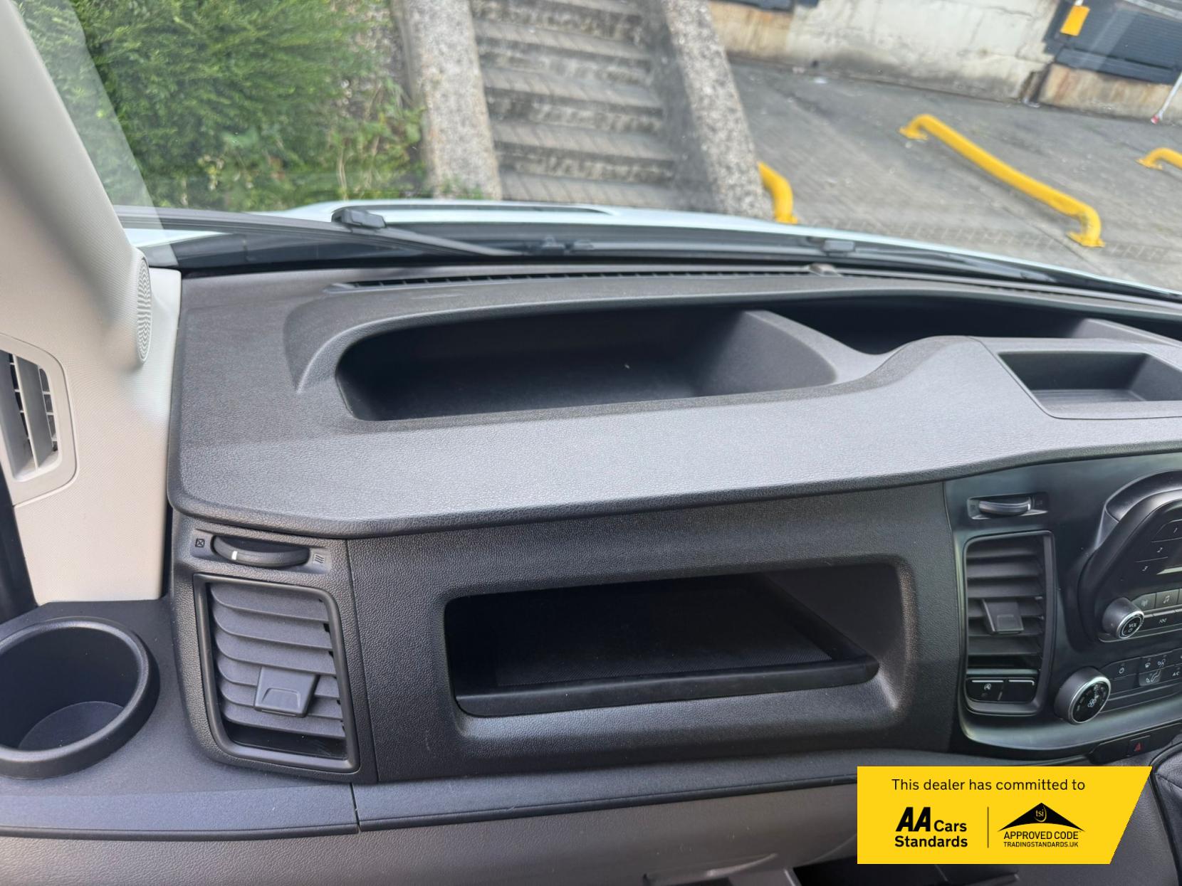 Ford Transit 2.0 350 EcoBlue Leader Crew Van Double Cab 6dr Diesel Manual RWD L3 H3 Euro 6 (s/s) (130 ps)