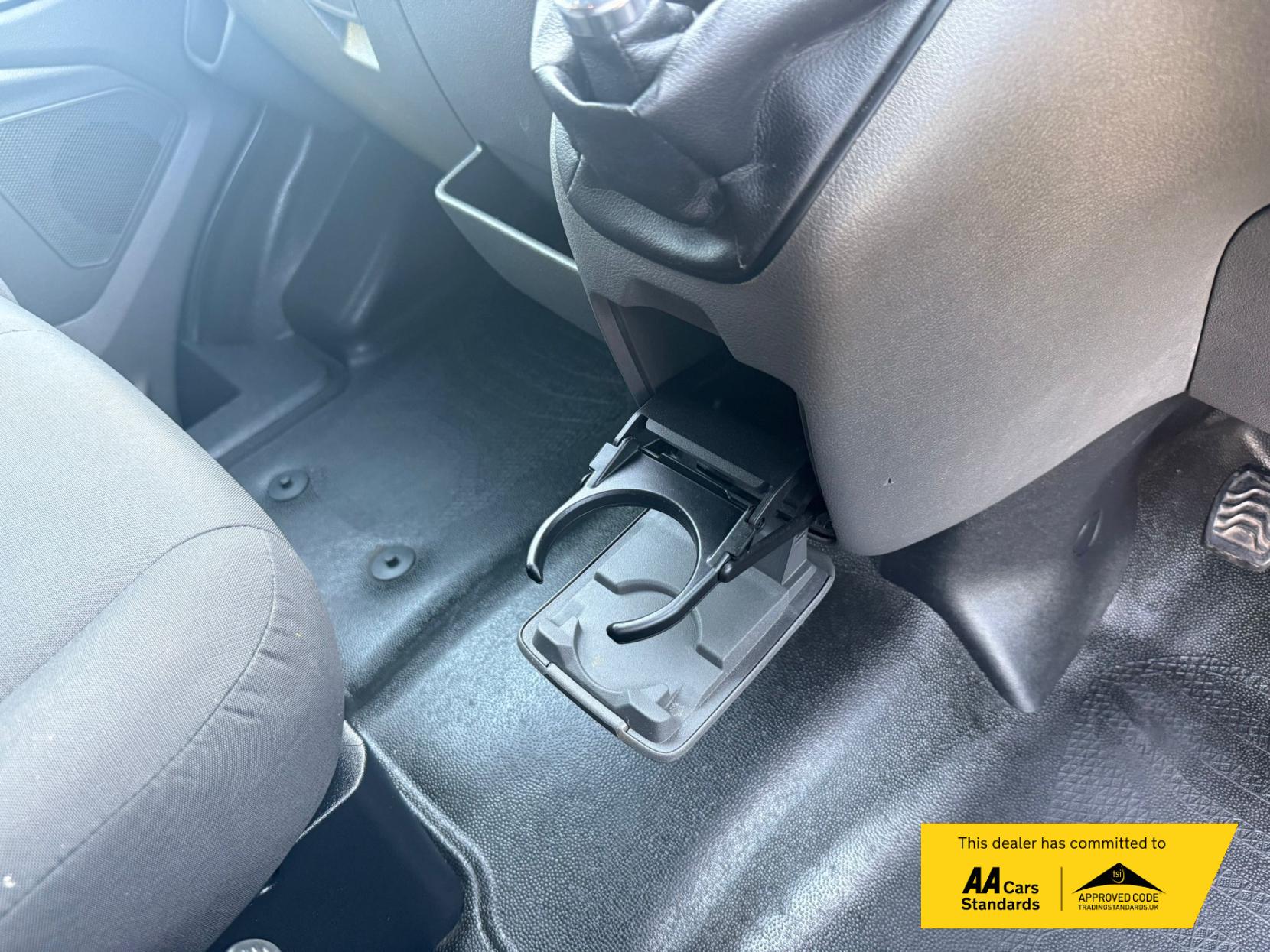 Ford Transit 2.0 350 EcoBlue Leader Crew Van Double Cab 6dr Diesel Manual RWD L3 H3 Euro 6 (s/s) (130 ps)