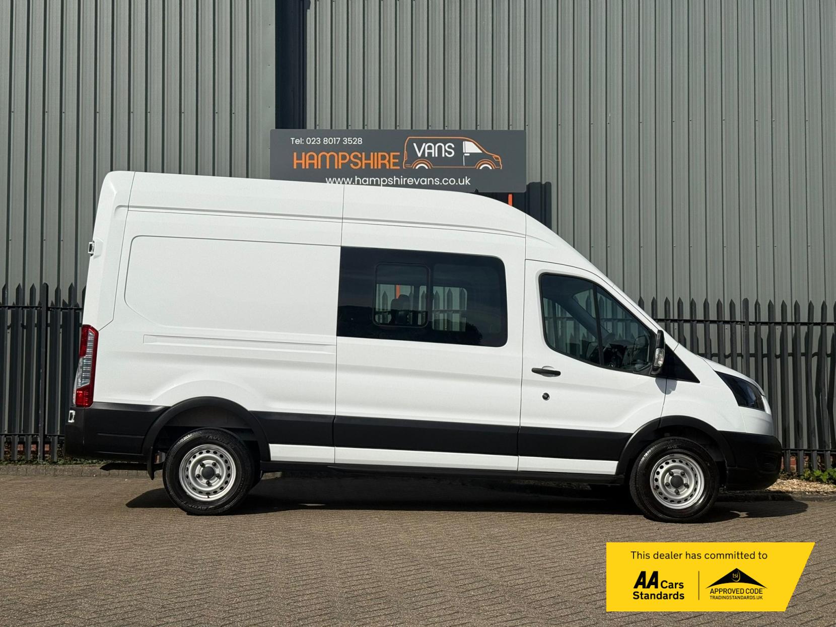 Ford Transit 2.0 350 EcoBlue Leader Crew Van Double Cab 6dr Diesel Manual RWD L3 H3 Euro 6 (s/s) (130 ps)