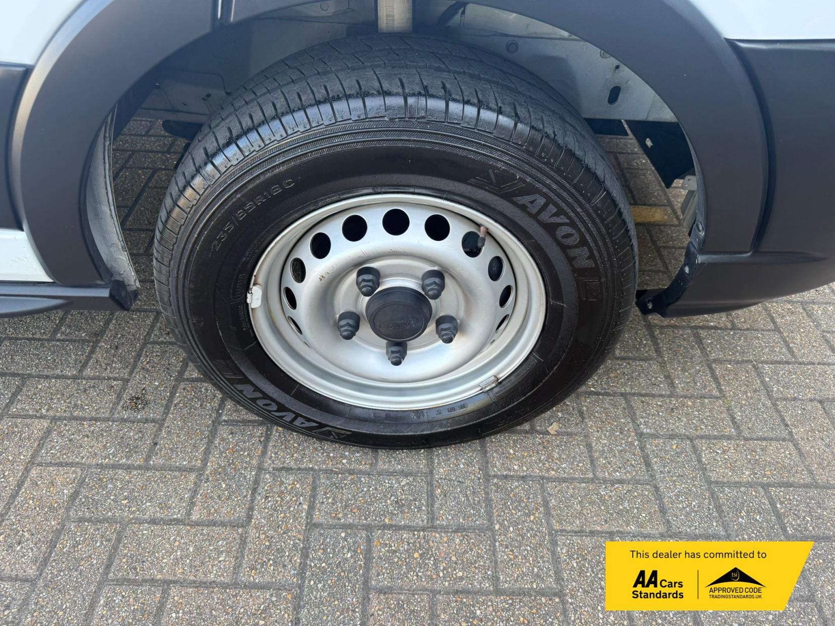 Ford Transit 2.0 350 EcoBlue Leader Crew Van Double Cab 6dr Diesel Manual RWD L3 H3 Euro 6 (s/s) (130 ps)