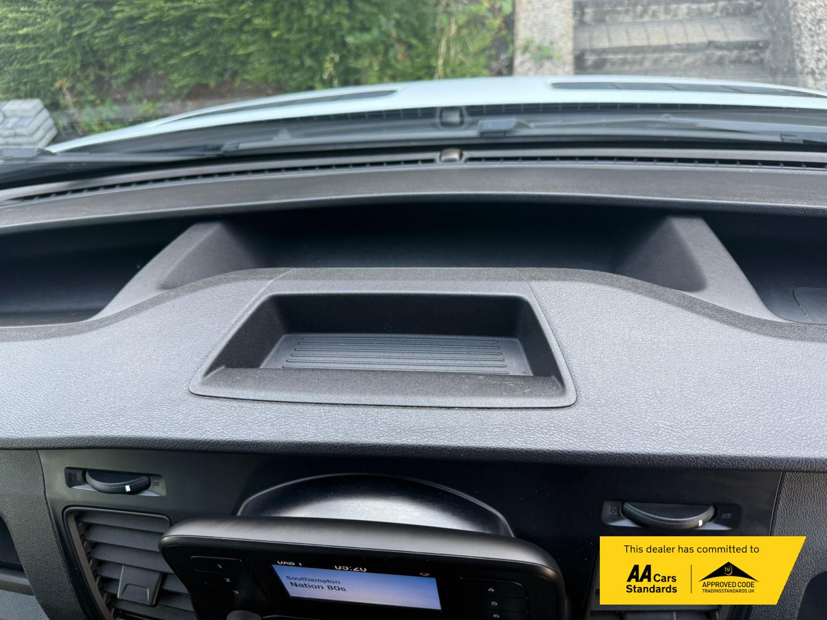 Ford Transit 2.0 350 EcoBlue Leader Crew Van Double Cab 6dr Diesel Manual RWD L3 H3 Euro 6 (s/s) (130 ps)