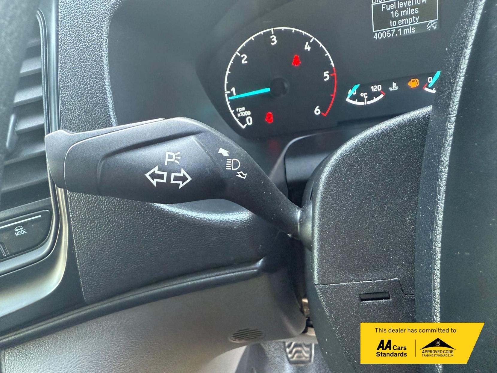 Ford Transit 2.0 350 EcoBlue Leader Crew Van Double Cab 6dr Diesel Manual RWD L3 H3 Euro 6 (s/s) (130 ps)