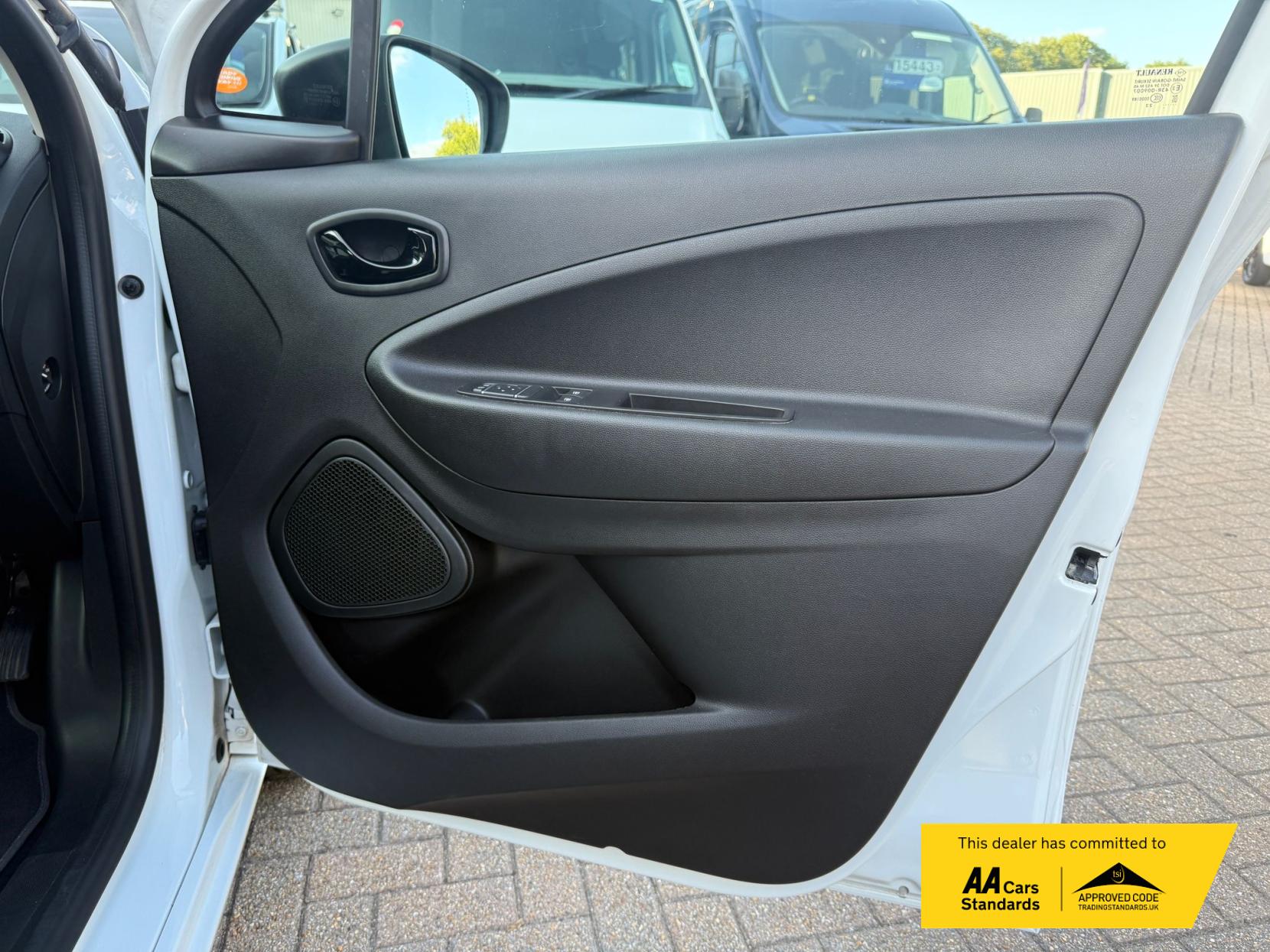 Renault Zoe R110 EV50 52kWh Business Car Derived Van 5dr Electric Auto (Rapid Charge) (107 bhp)