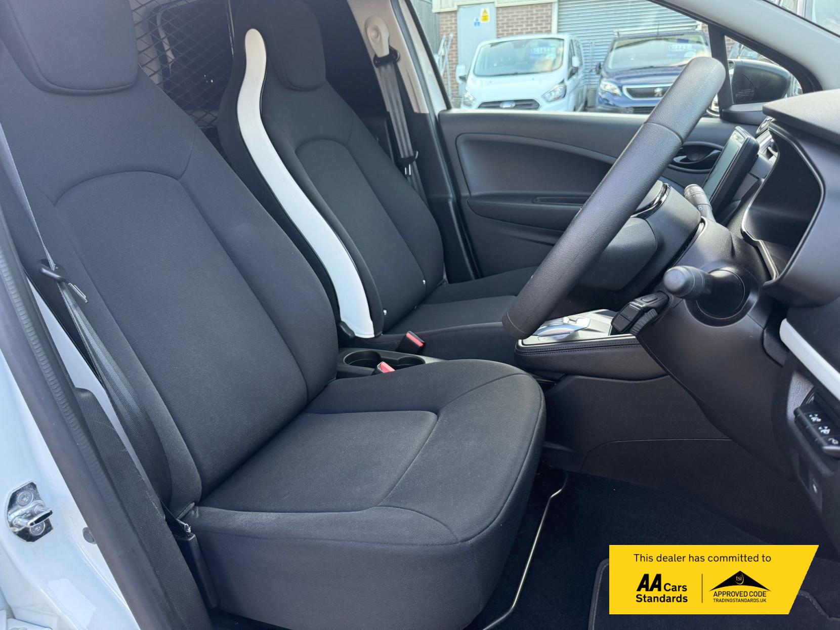 Renault Zoe R110 EV50 52kWh Business Car Derived Van 5dr Electric Auto (Rapid Charge) (107 bhp)