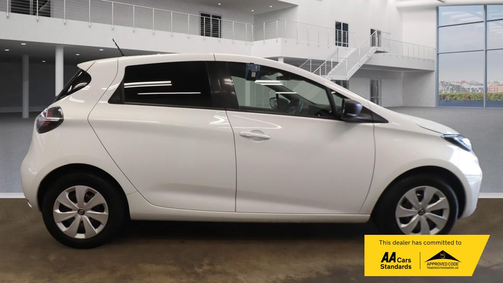 Renault Zoe R110 EV50 52kWh Business Car Derived Van 5dr Electric Auto (Rapid Charge) (107 bhp)