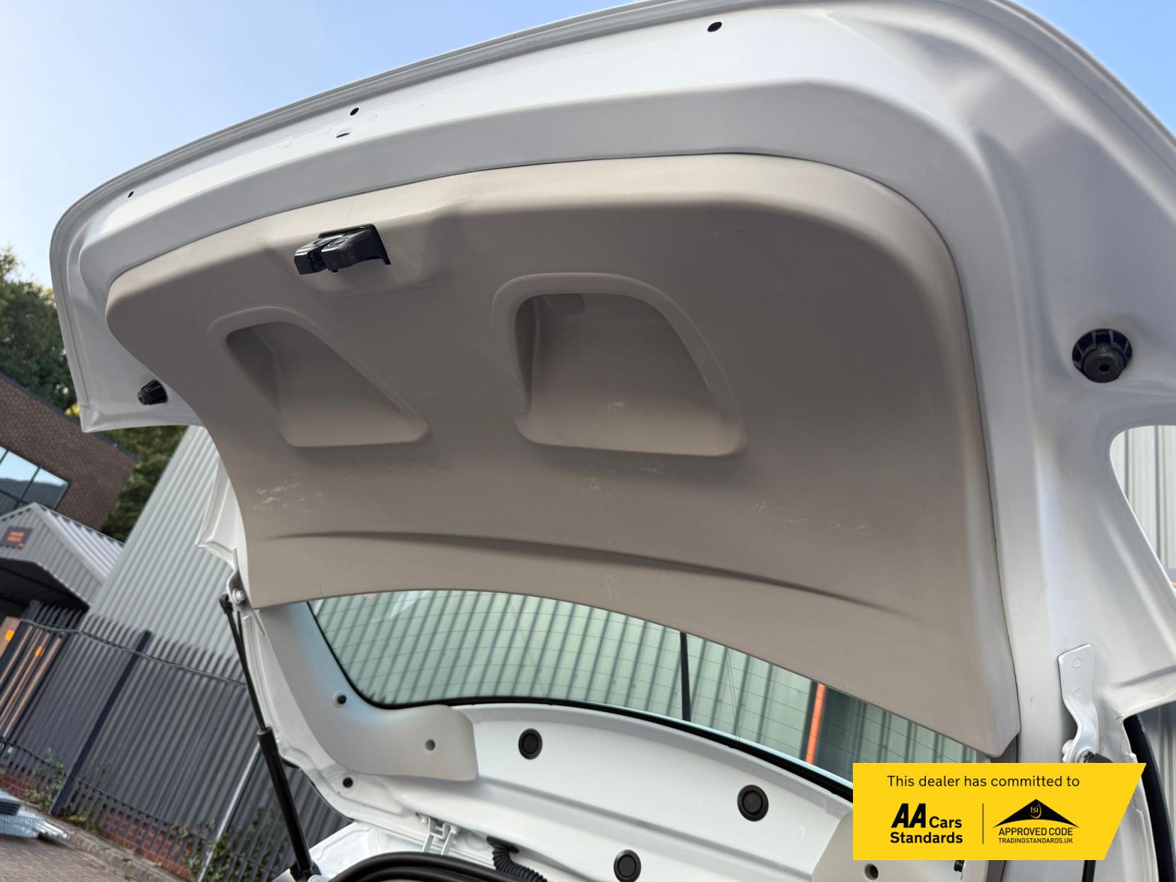 Renault Zoe R110 EV50 52kWh Business Car Derived Van 5dr Electric Auto (Rapid Charge) (107 bhp)