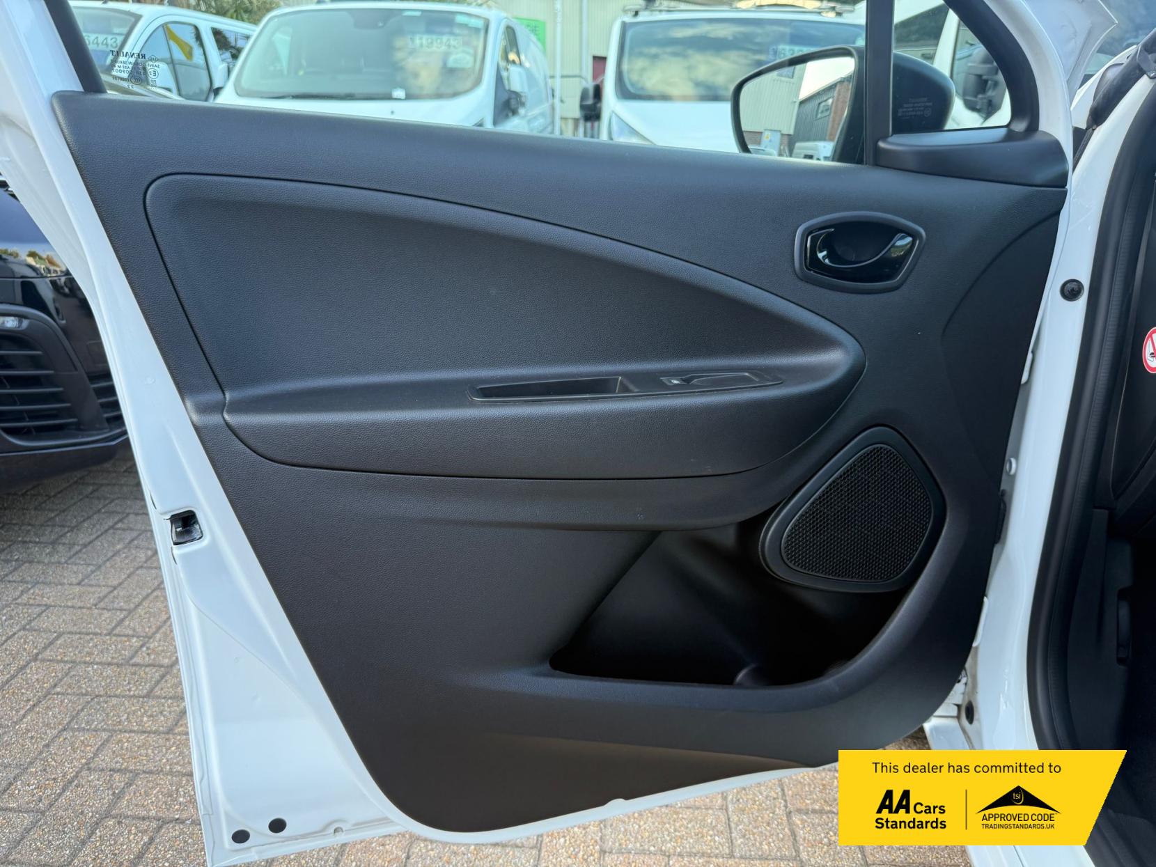 Renault Zoe R110 EV50 52kWh Business Car Derived Van 5dr Electric Auto (Rapid Charge) (107 bhp)