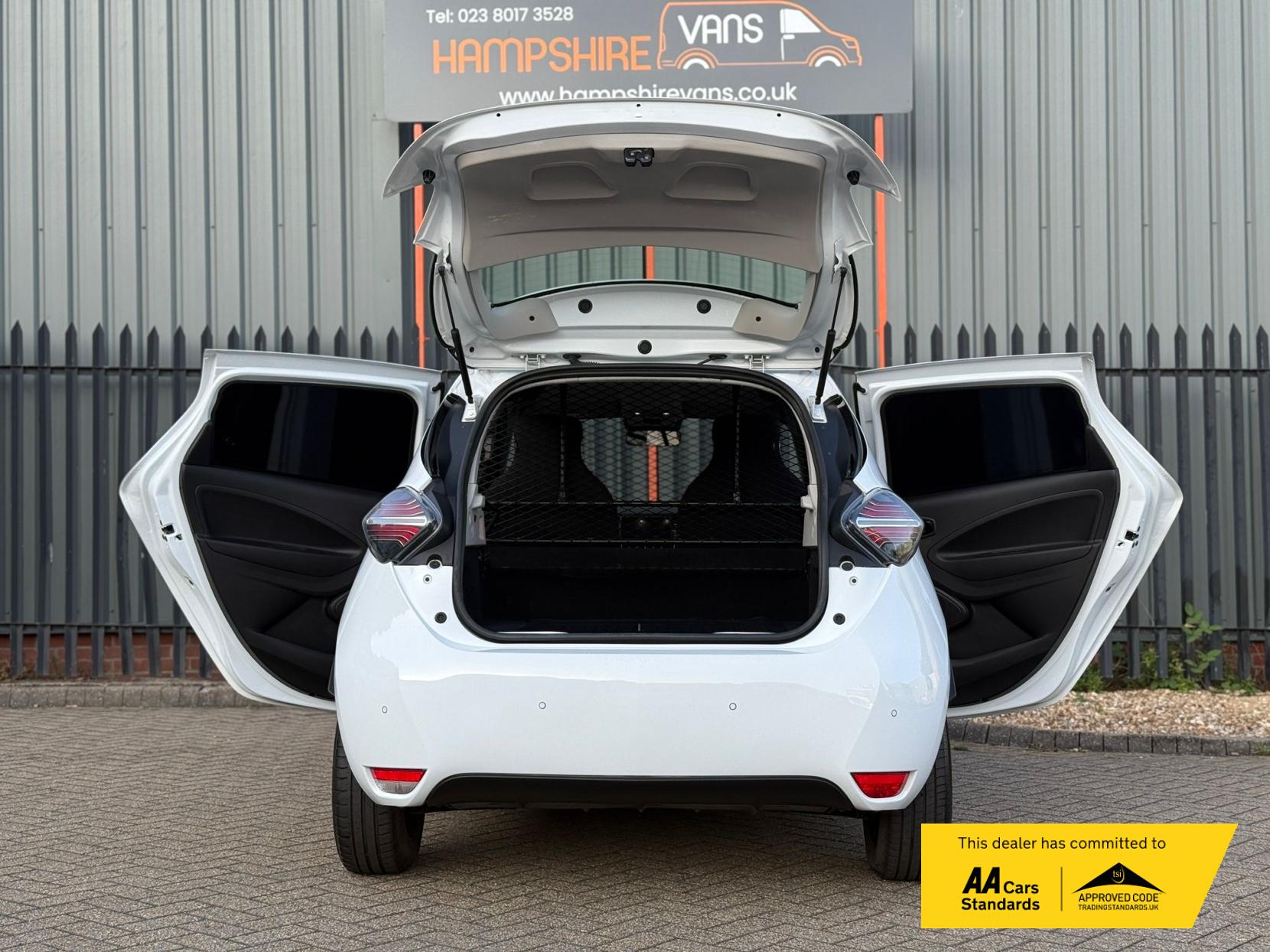 Renault Zoe R110 EV50 52kWh Business Car Derived Van 5dr Electric Auto (Rapid Charge) (107 bhp)