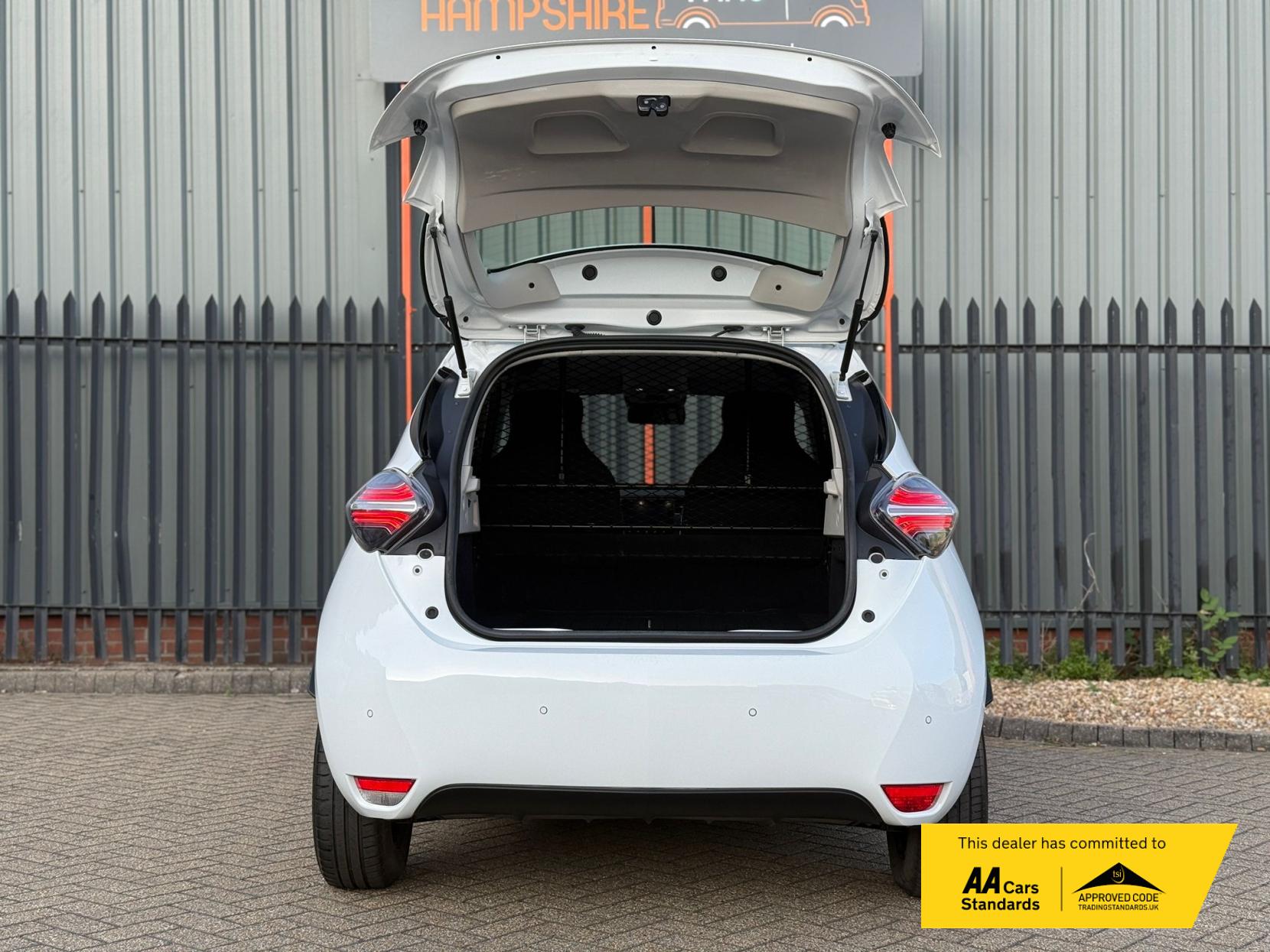 Renault Zoe R110 EV50 52kWh Business Car Derived Van 5dr Electric Auto (Rapid Charge) (107 bhp)