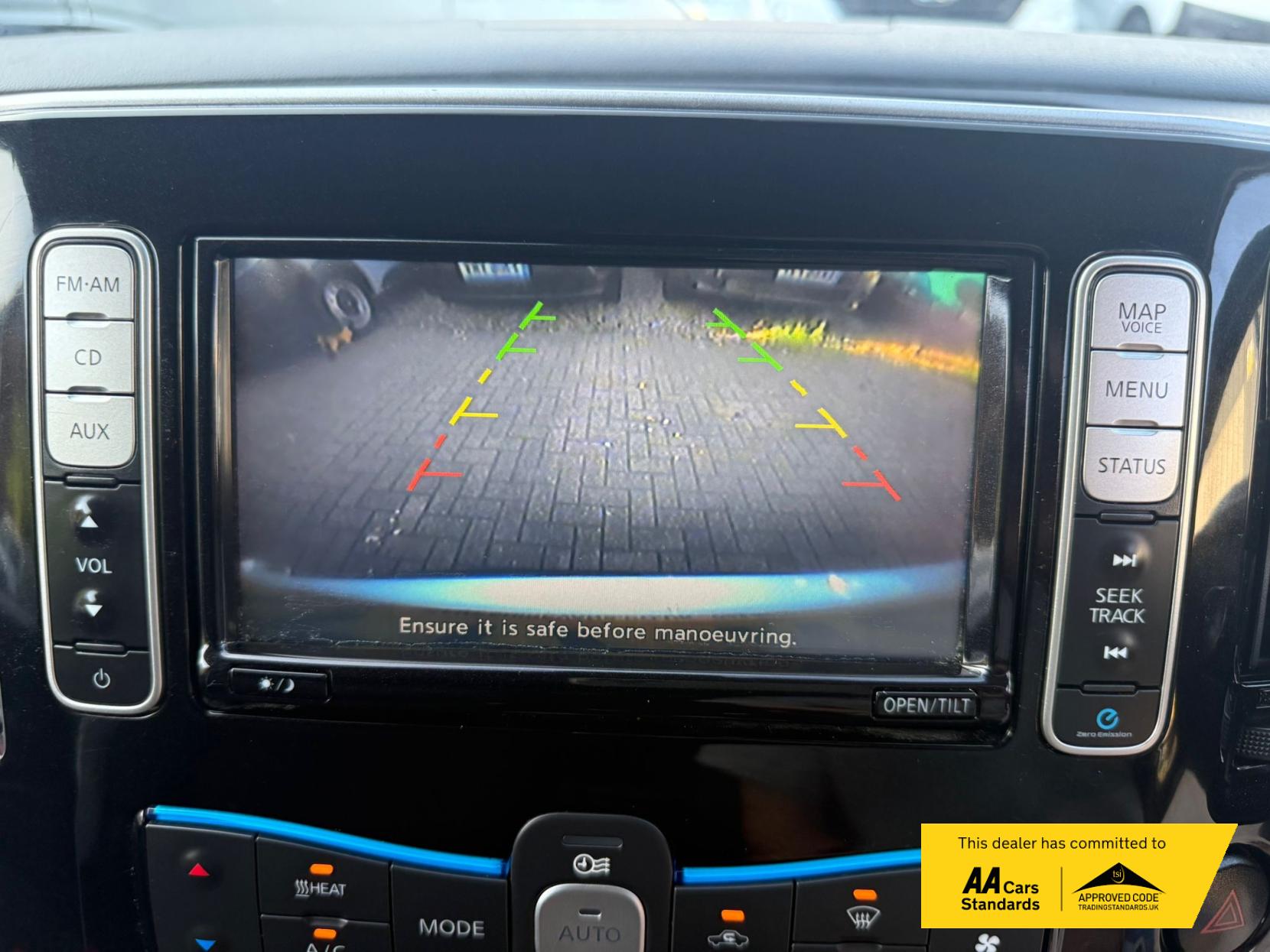 Nissan e-NV200 Tekna Panel Van 5dr Electric Auto SWB (Rapid Plus) (109 ps)