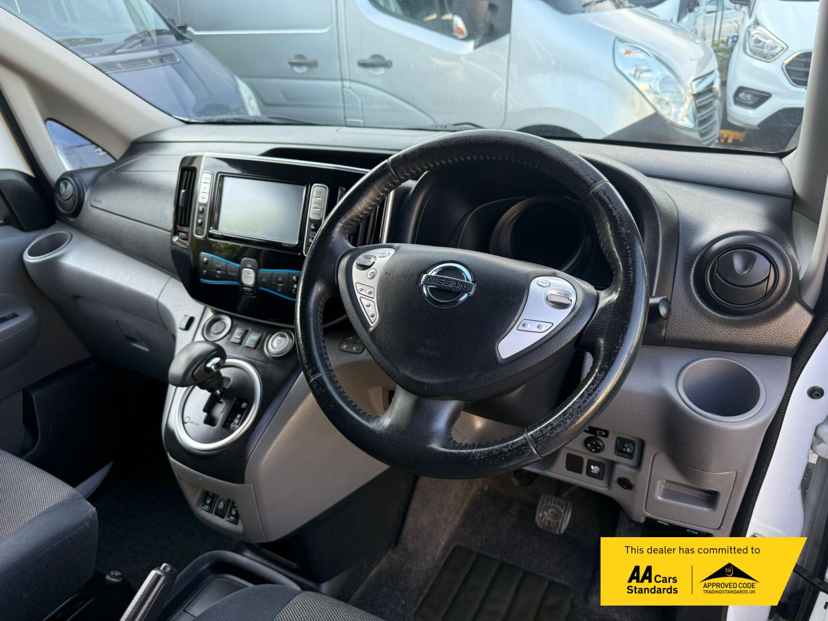 Nissan e-NV200 Tekna Panel Van 5dr Electric Auto SWB (Rapid Plus) (109 ps)