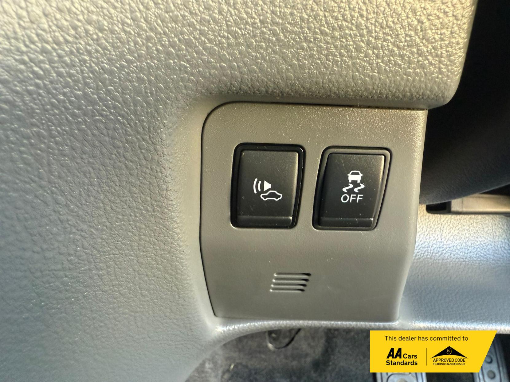 Nissan e-NV200 Tekna Panel Van 5dr Electric Auto SWB (Rapid Plus) (109 ps)