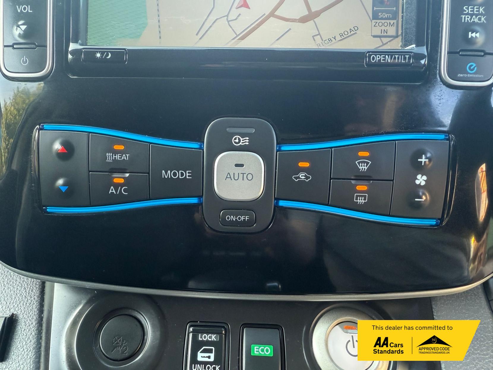 Nissan e-NV200 Tekna Panel Van 5dr Electric Auto SWB (Rapid Plus) (109 ps)