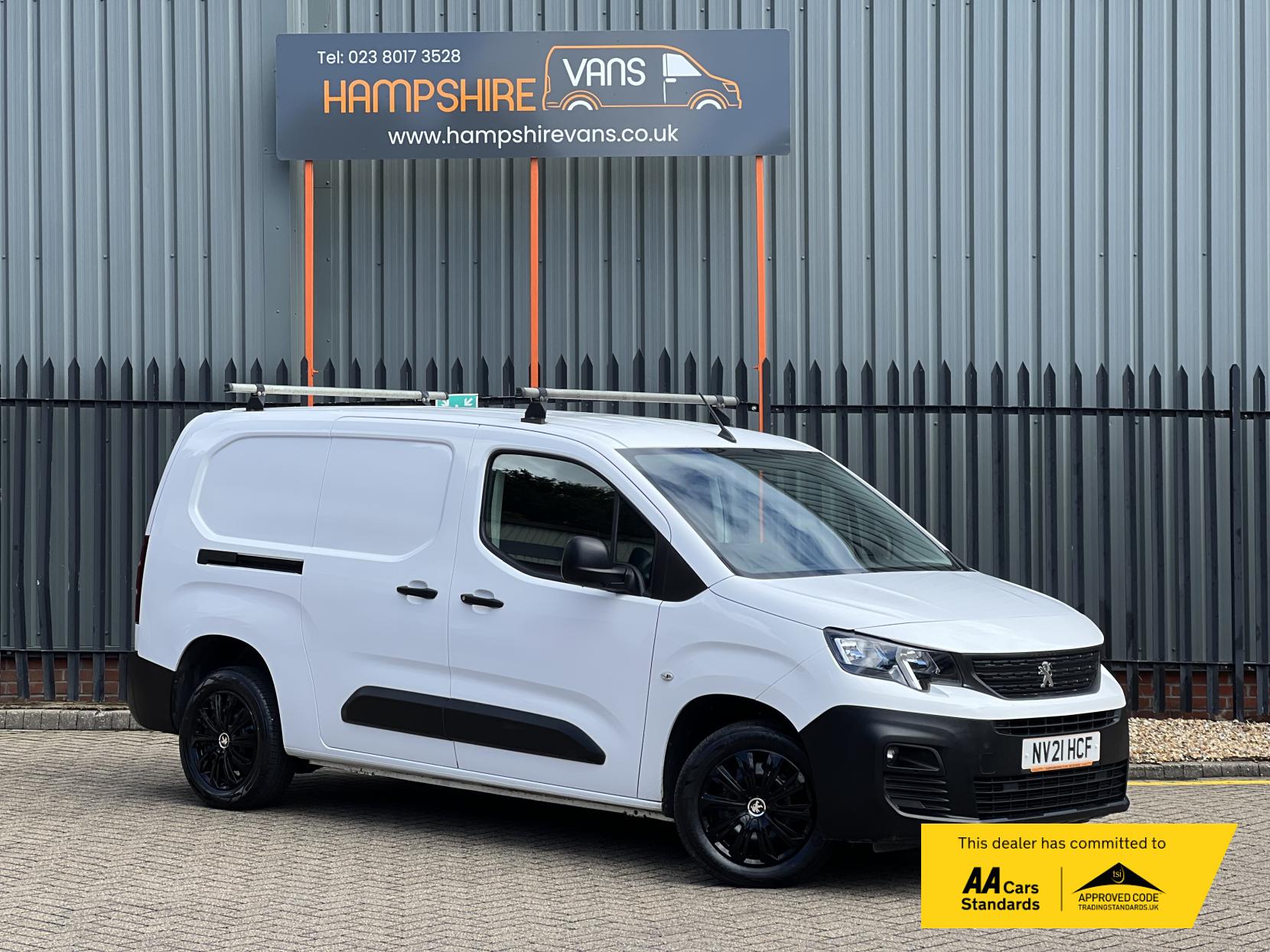 Peugeot Partner 1.5 BlueHDi 950 Professional Long Panel Van 6dr Diesel Manual LWB Euro 6 (100 bhp)
