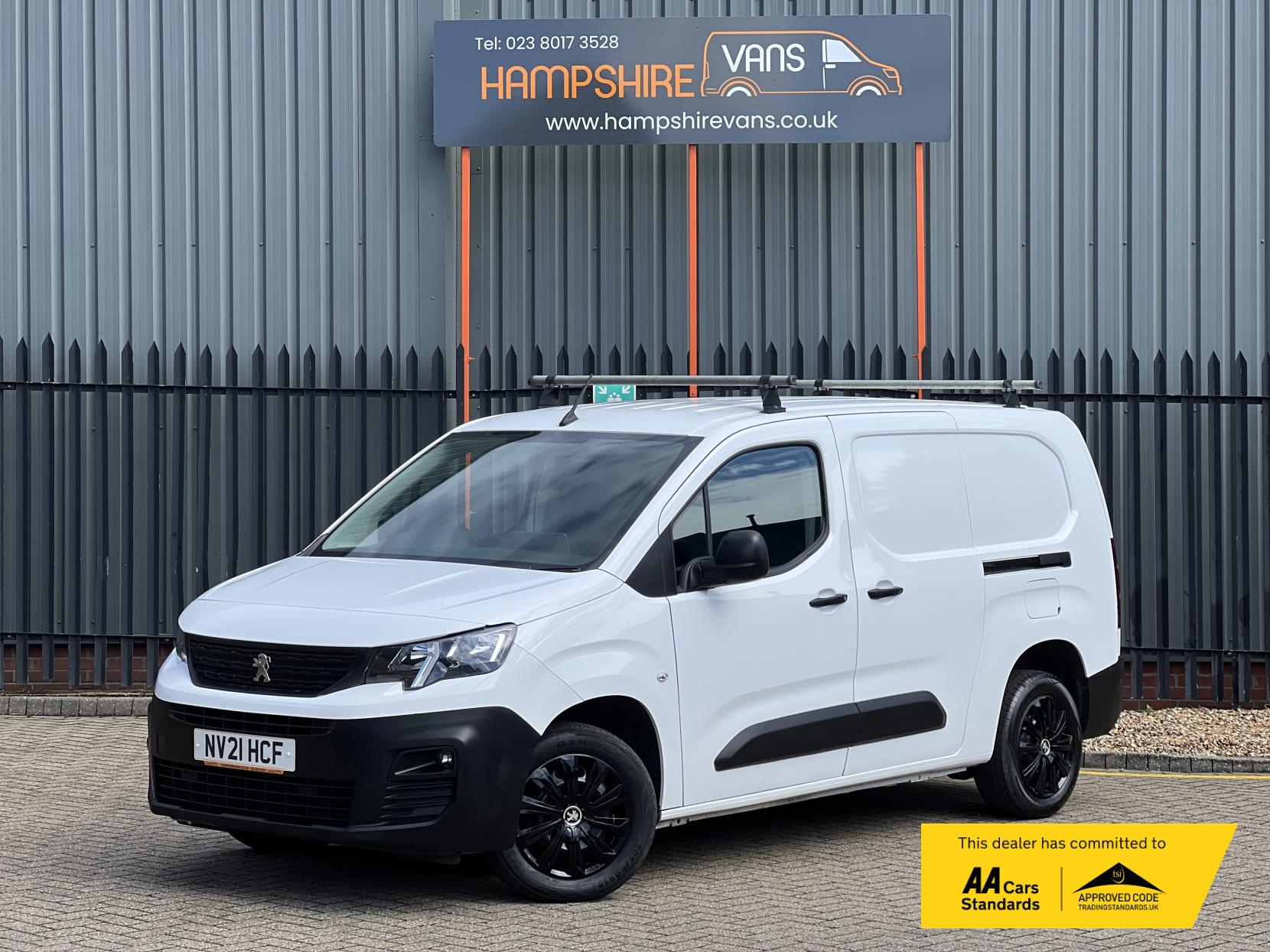 Peugeot Partner 1.5 BlueHDi 950 Professional Long Panel Van 6dr Diesel Manual LWB Euro 6 (100 bhp)