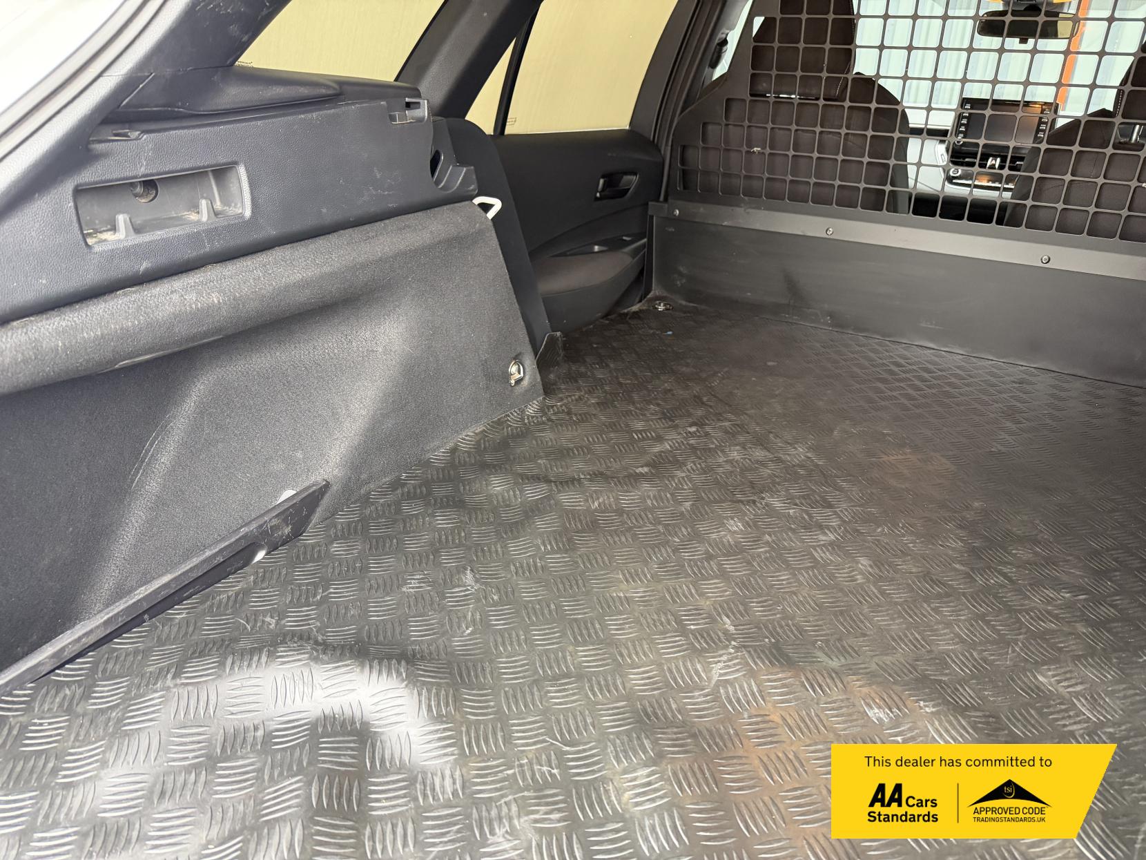 Toyota Corolla 1.8 VVT-h Car Derived Van 5dr Petrol Hybrid CVT Euro 6 (s/s) (122 ps)