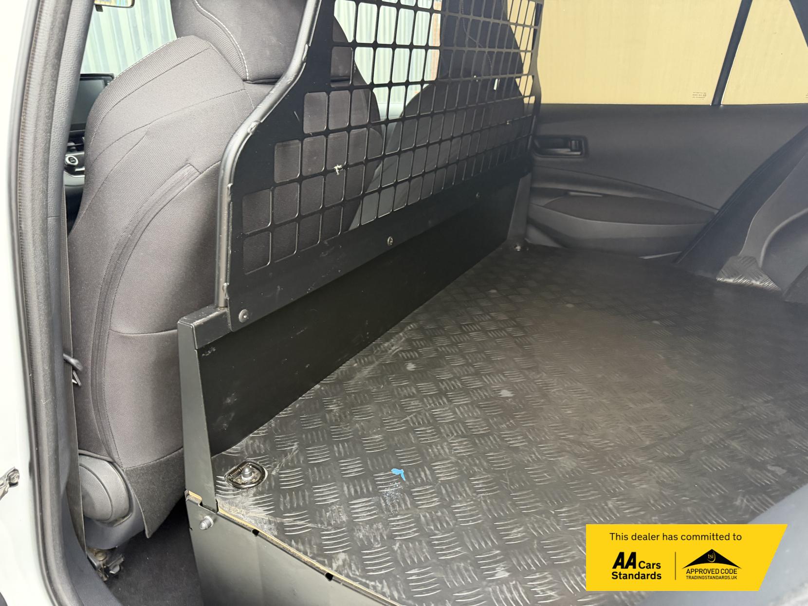 Toyota Corolla 1.8 VVT-h Car Derived Van 5dr Petrol Hybrid CVT Euro 6 (s/s) (122 ps)