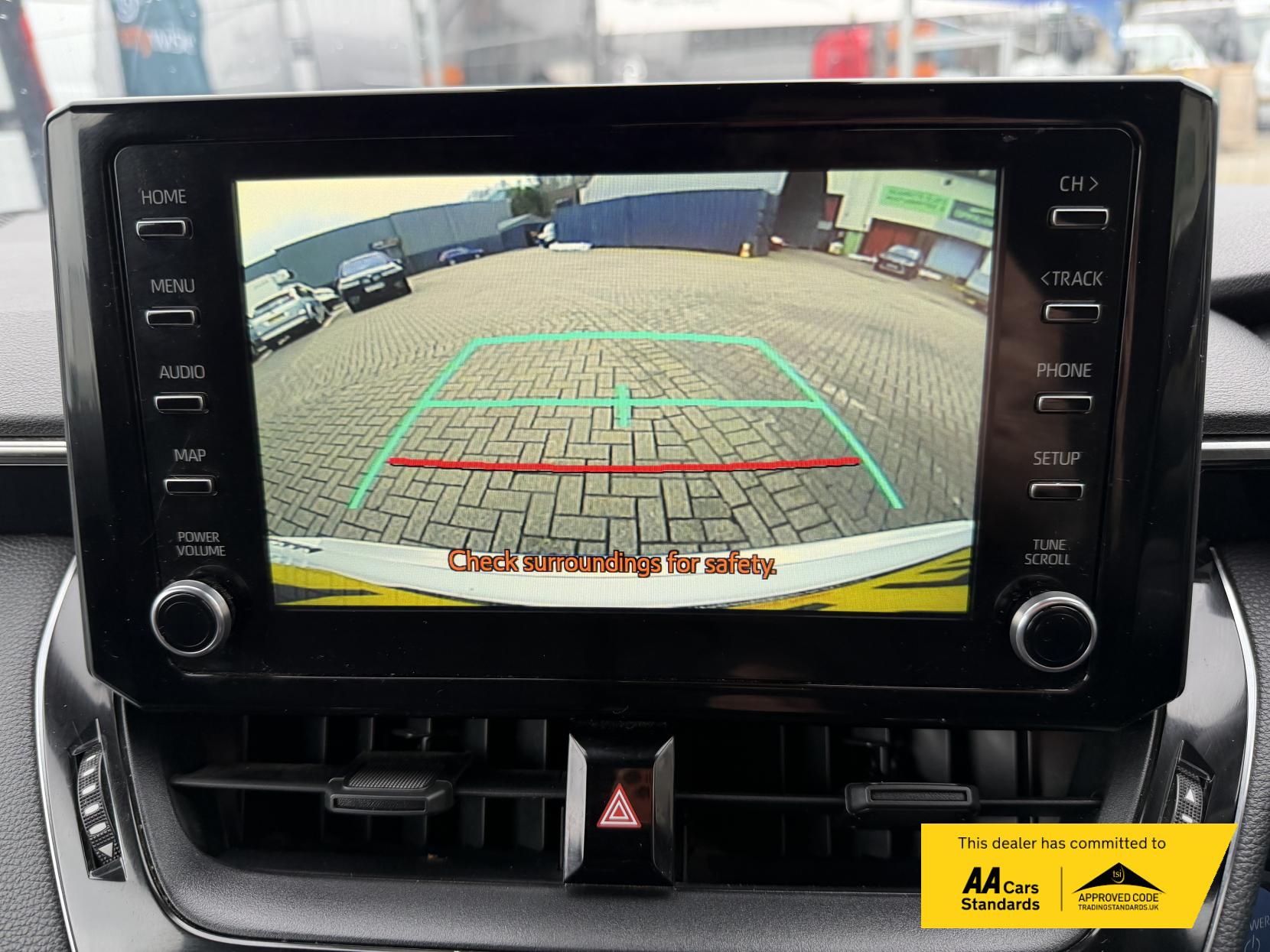 Toyota Corolla 1.8 VVT-h Car Derived Van 5dr Petrol Hybrid CVT Euro 6 (s/s) (122 ps)