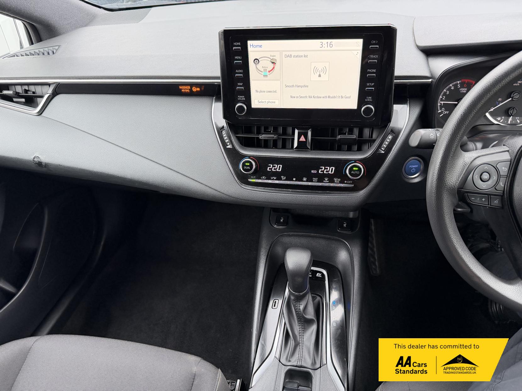 Toyota Corolla 1.8 VVT-h Car Derived Van 5dr Petrol Hybrid CVT Euro 6 (s/s) (122 ps)