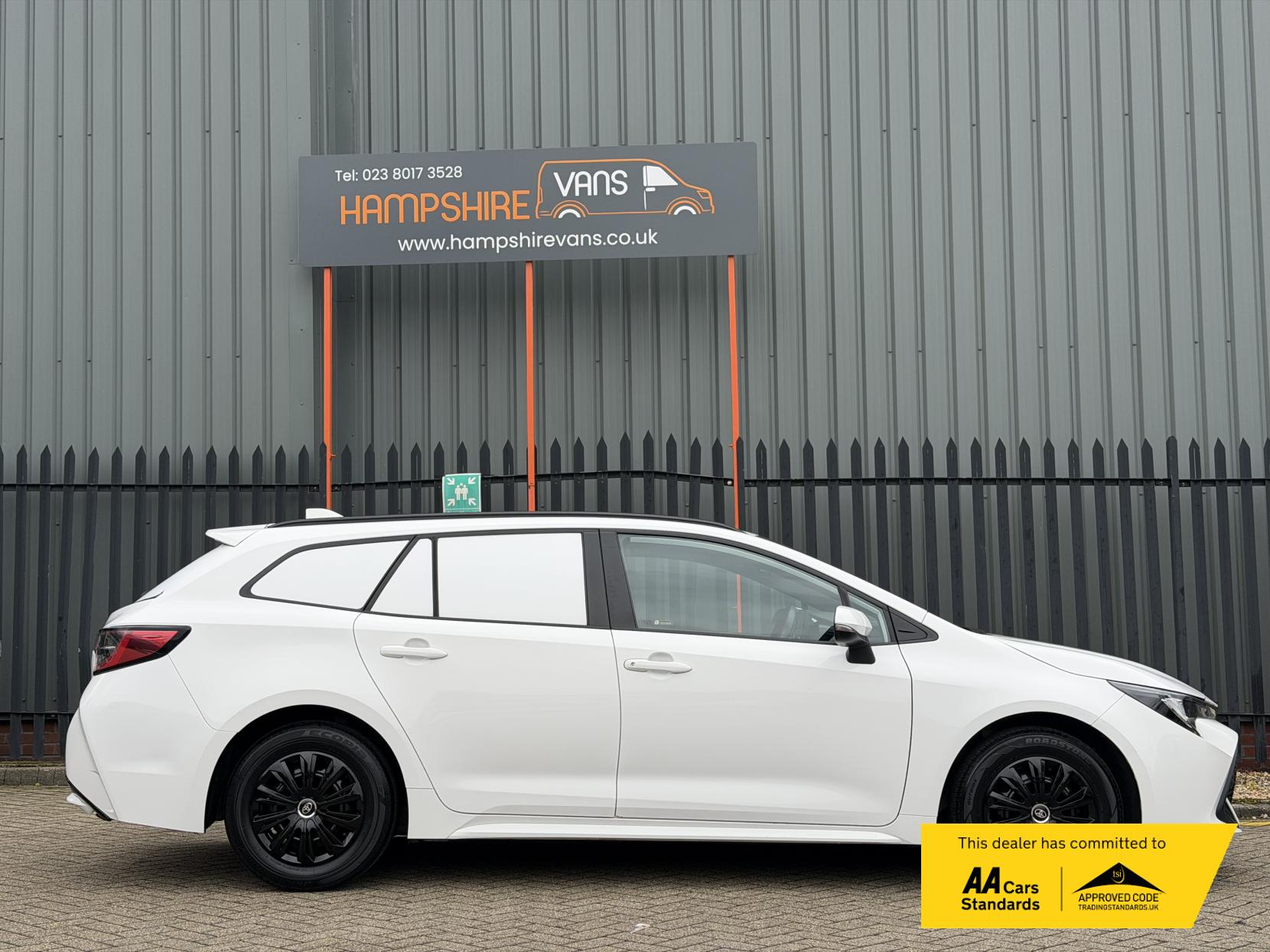 Toyota Corolla 1.8 VVT-h Car Derived Van 5dr Petrol Hybrid CVT Euro 6 (s/s) (122 ps)