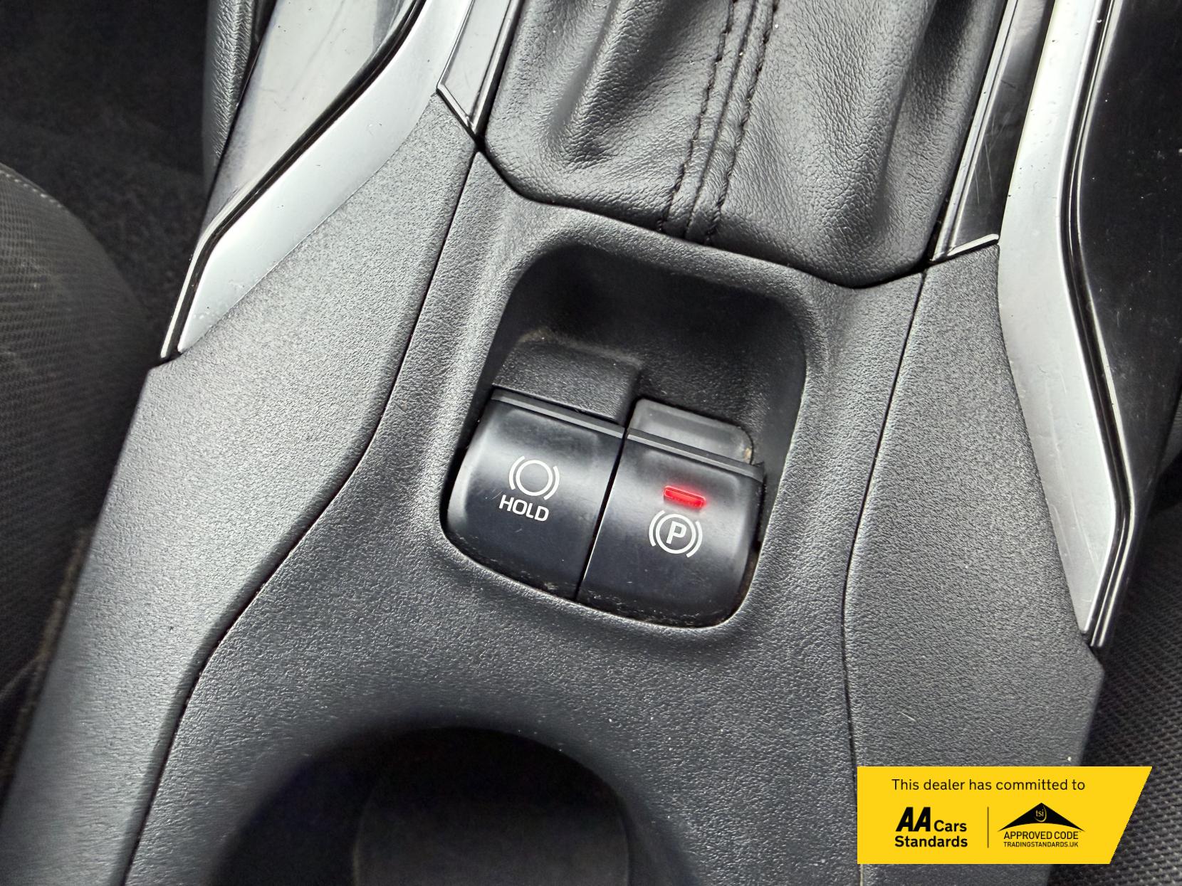 Toyota Corolla 1.8 VVT-h Car Derived Van 5dr Petrol Hybrid CVT Euro 6 (s/s) (122 ps)