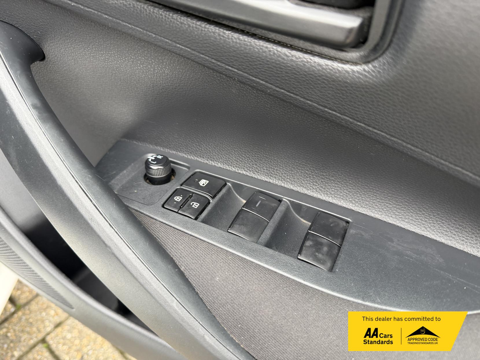 Toyota Corolla 1.8 VVT-h Car Derived Van 5dr Petrol Hybrid CVT Euro 6 (s/s) (122 ps)